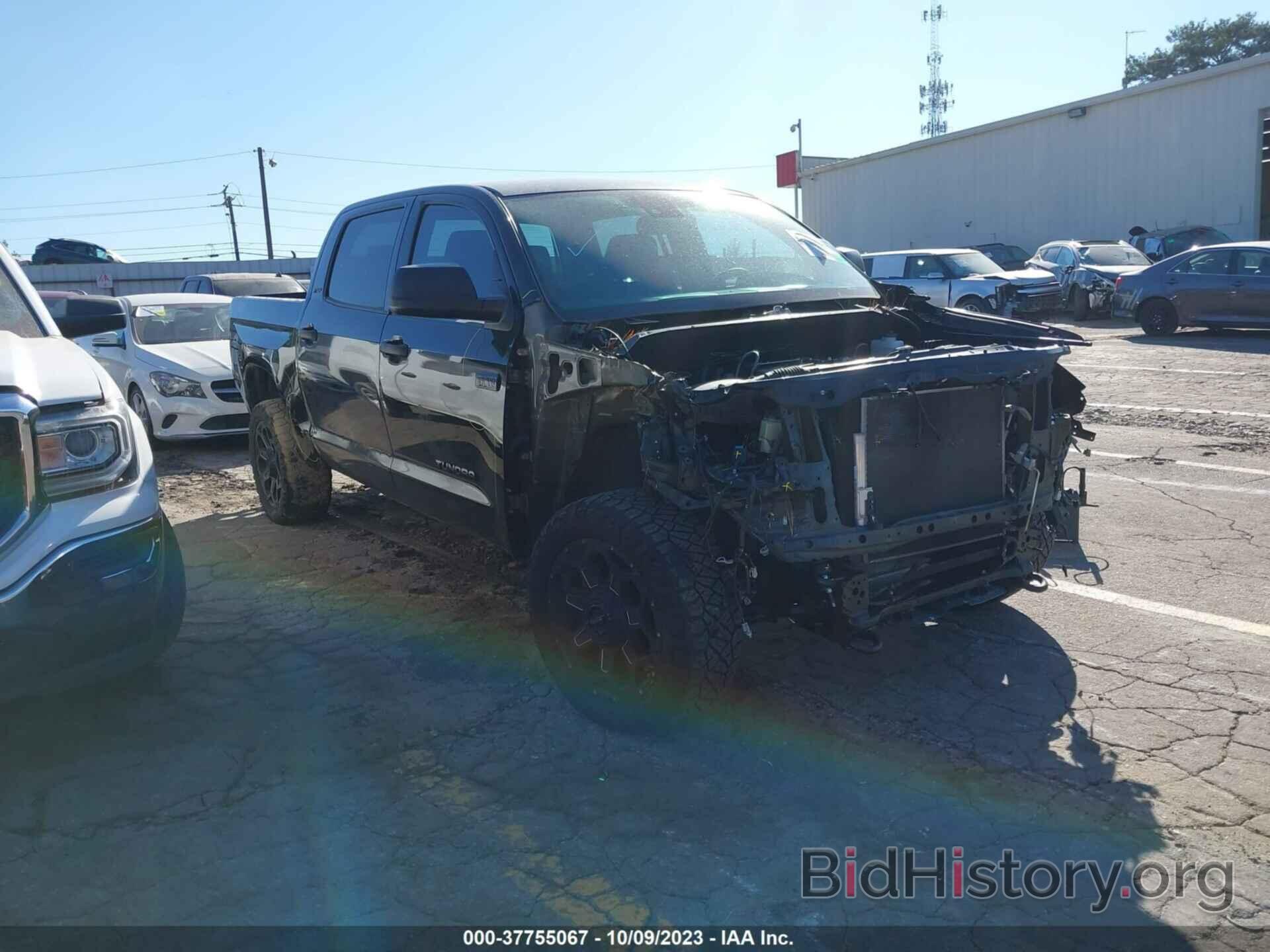 Photo 5TFDY5F19LX953132 - TOYOTA TUNDRA 4WD 2020