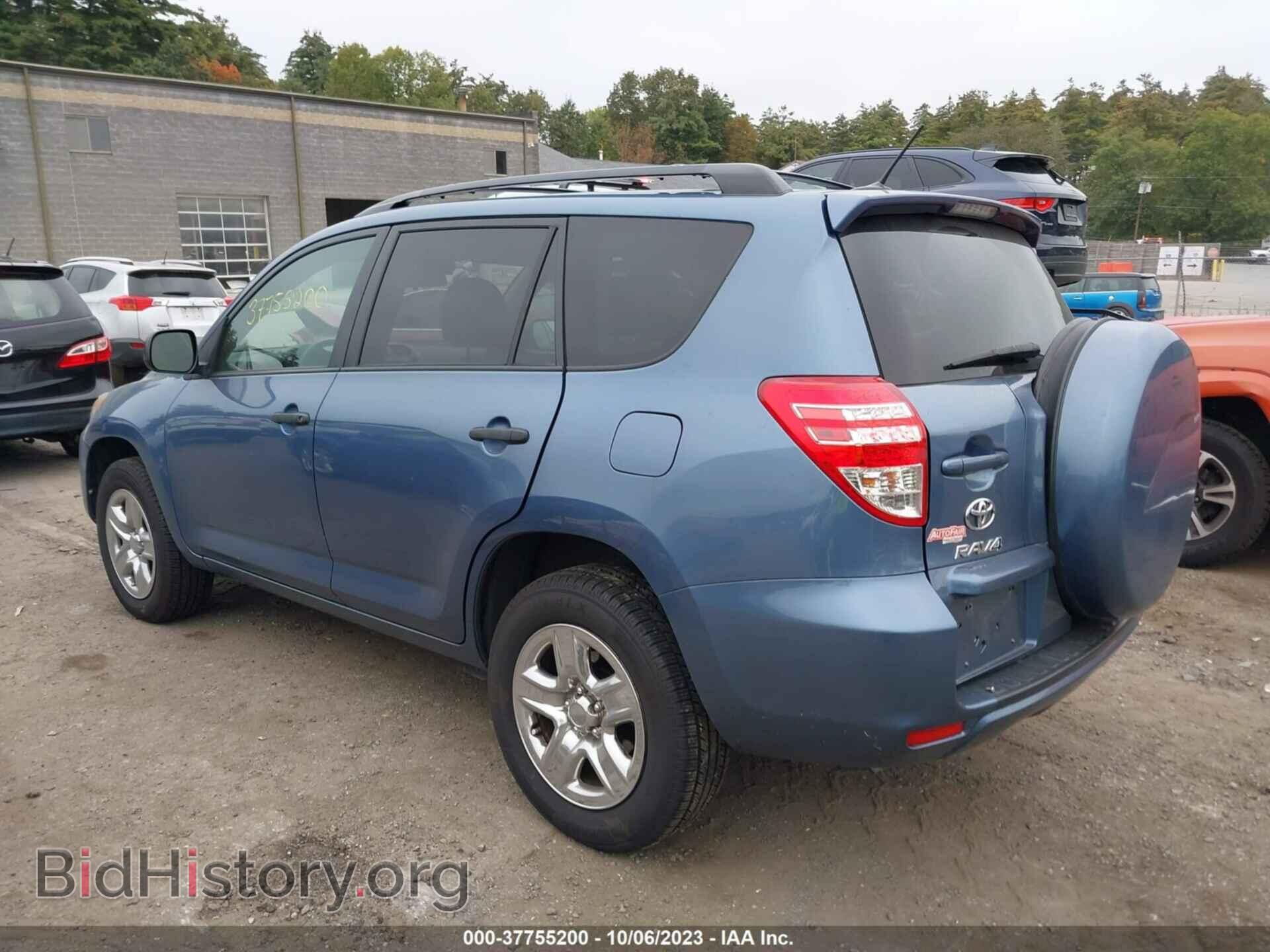 2011 TOYOTA RAV4 - VIN: 2T3BF4DV8BW134225 - Фото 3