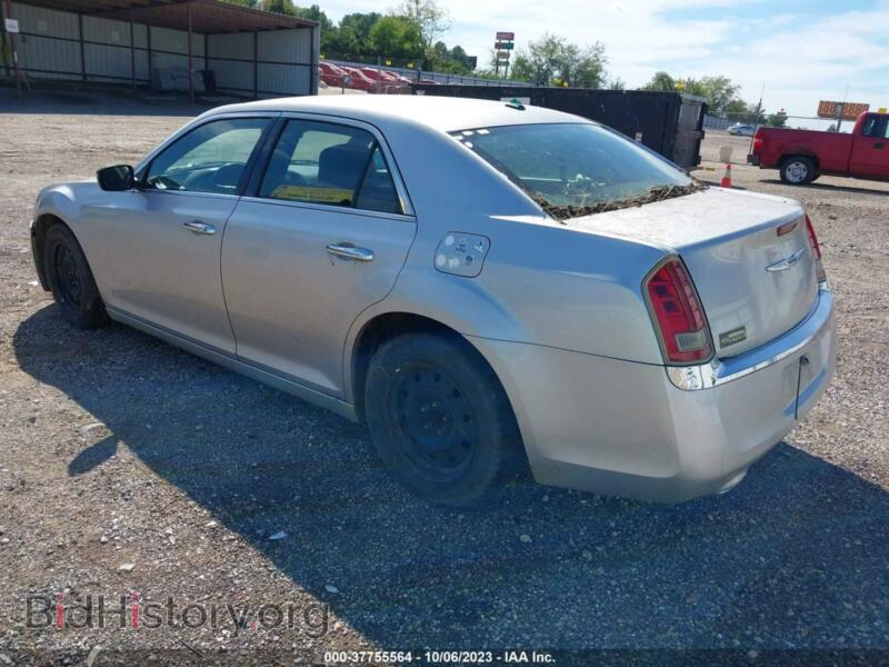 2012 Chrysler 300 (VIN 2C3CCACG2CH308035) — photo 3 of 12