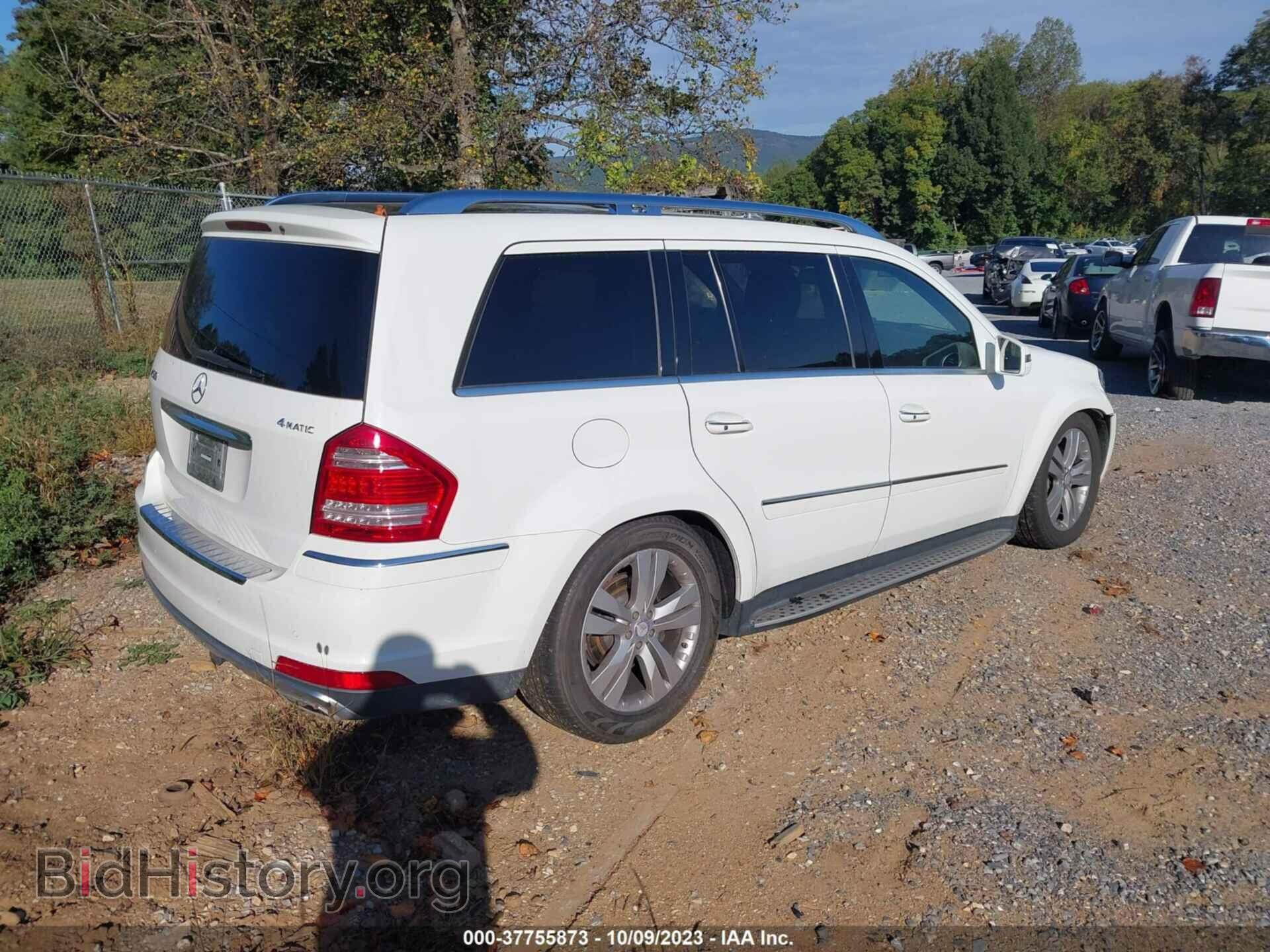 2011 MERCEDES-BENZ GL-CLASS - VIN: 4JGBF7BE2BA628255 - Фото 4