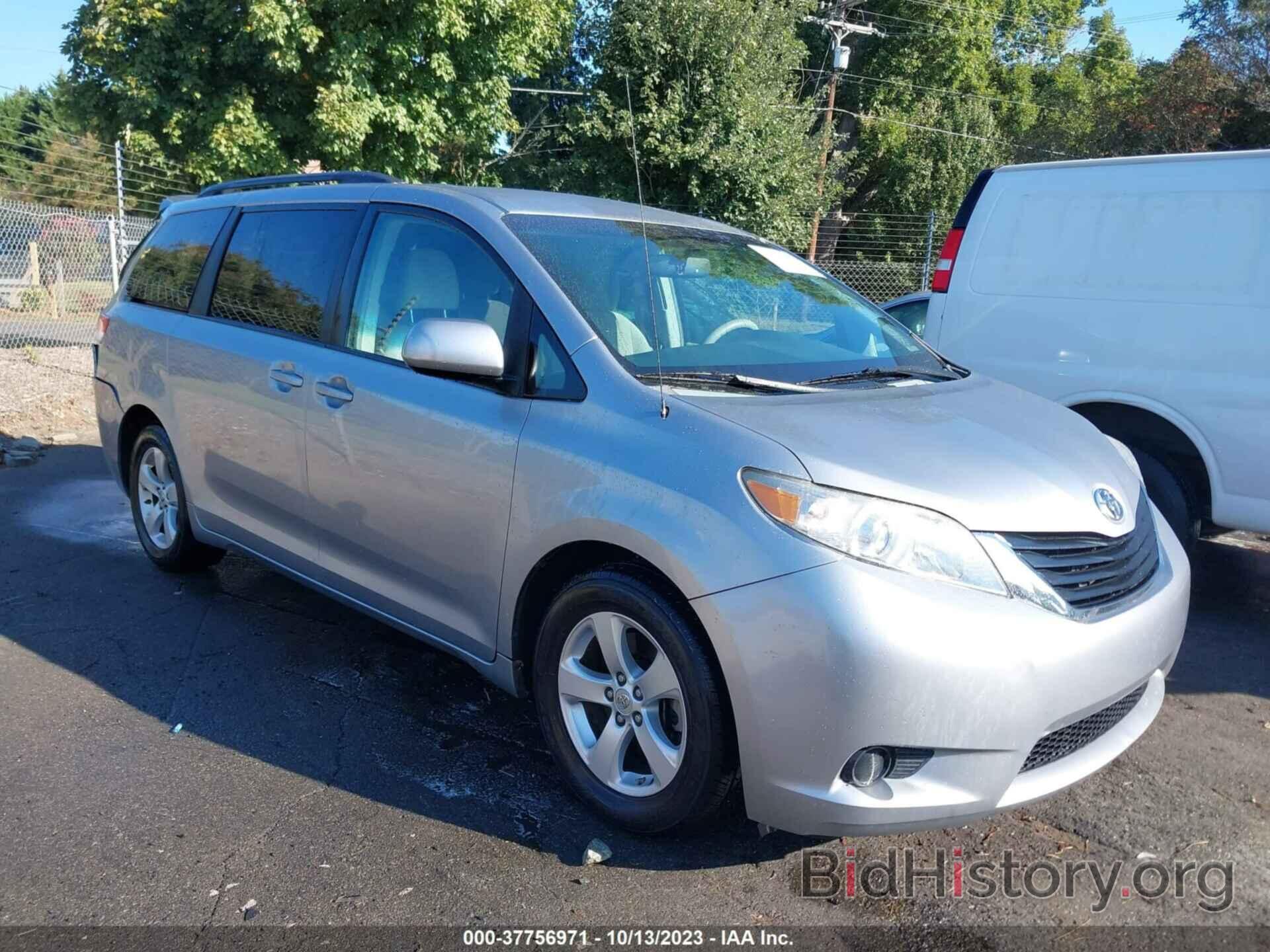 Photo 5TDKK3DC0DS280286 - TOYOTA SIENNA 2013