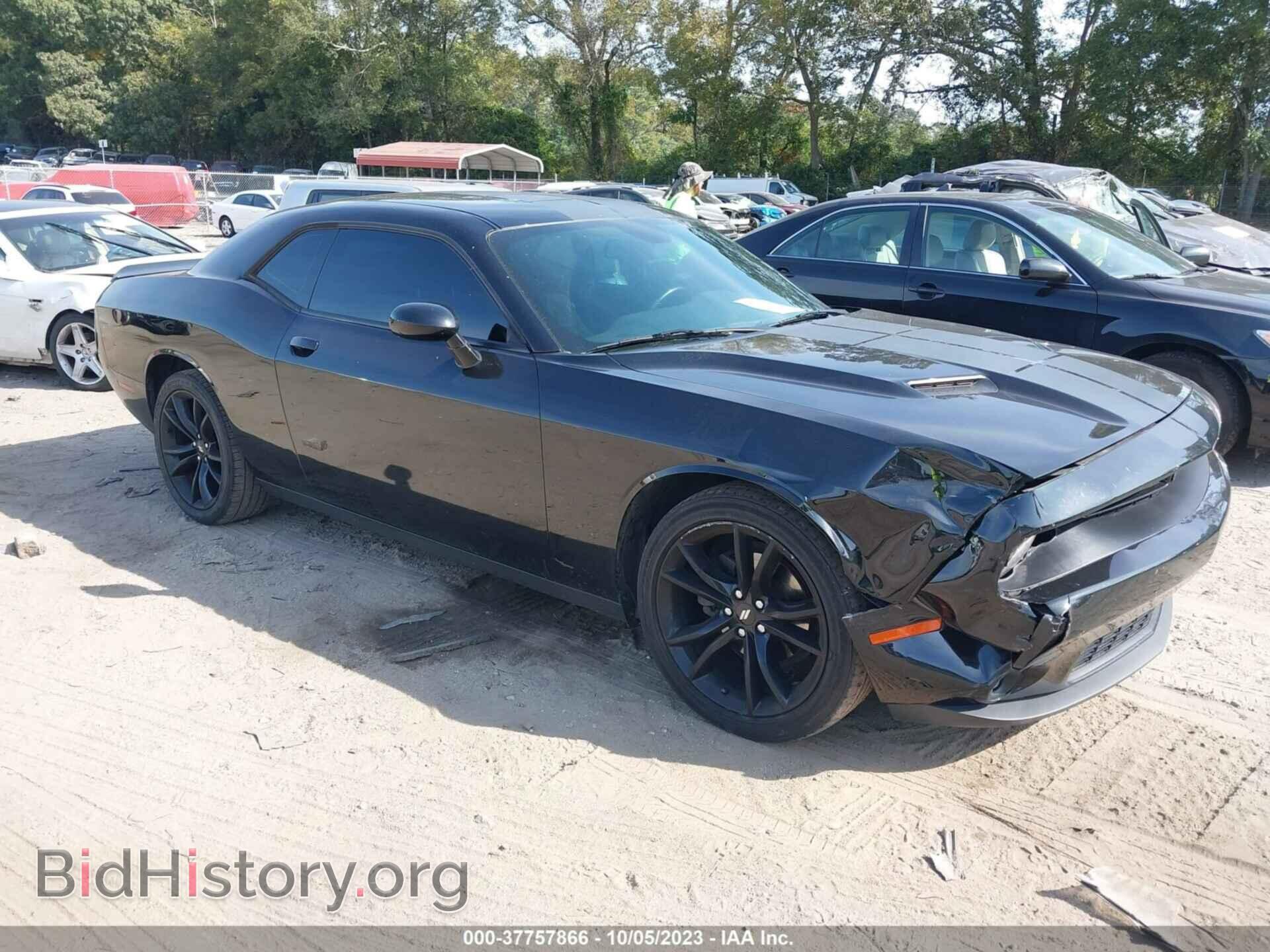 Photo 2C3CDZAGXHH532126 - DODGE CHALLENGER 2017