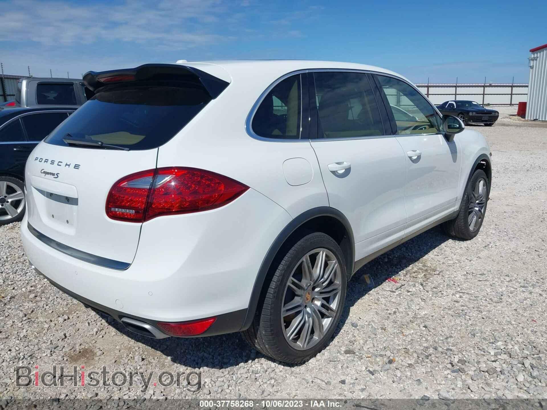 2013 PORSCHE CAYENNE - VIN: WP1AB2A29DLA85708 - Photo 4