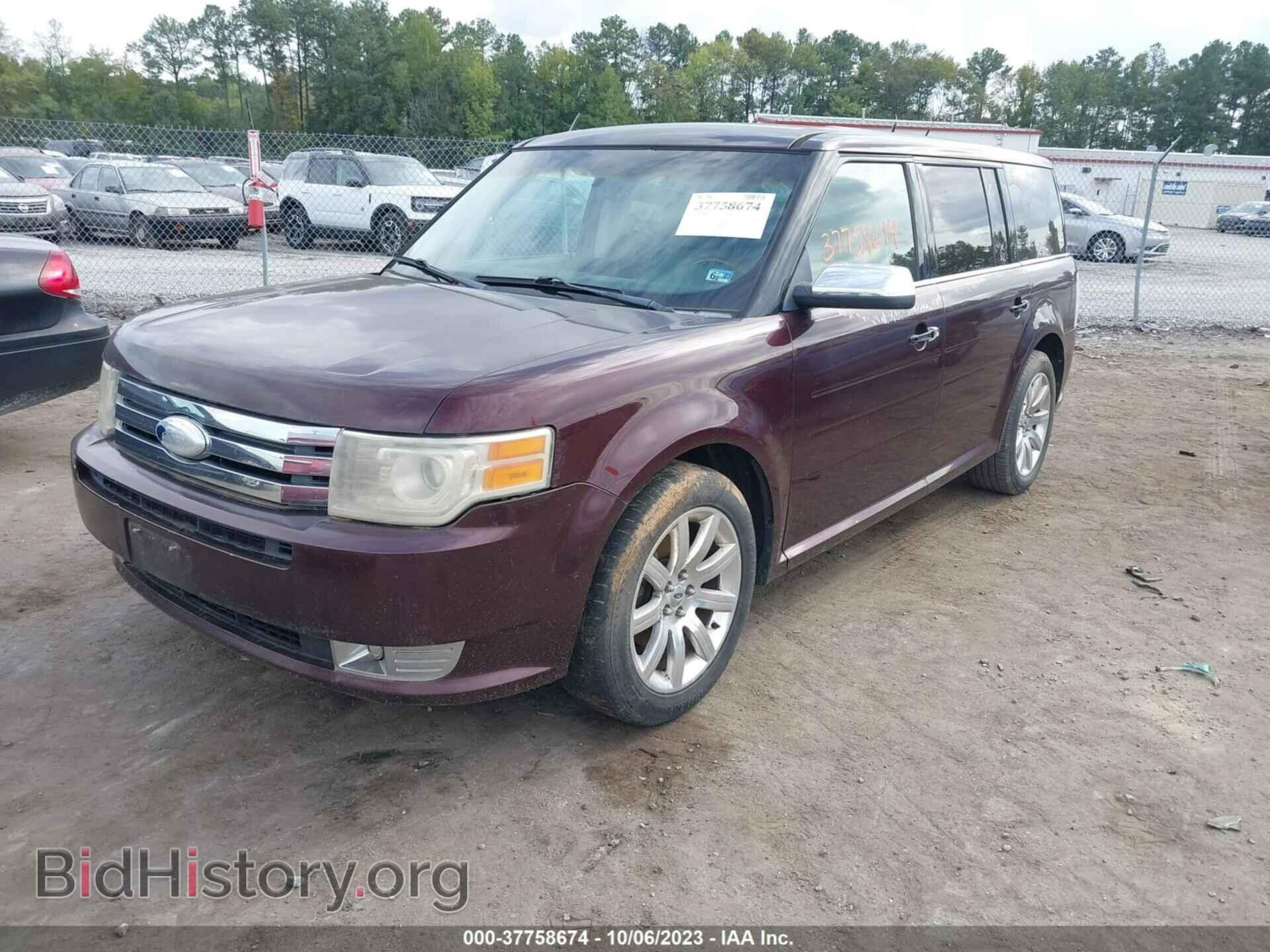 2011 FORD FLEX - VIN: 2FMGK5DCXBBD30817 - Photo 2