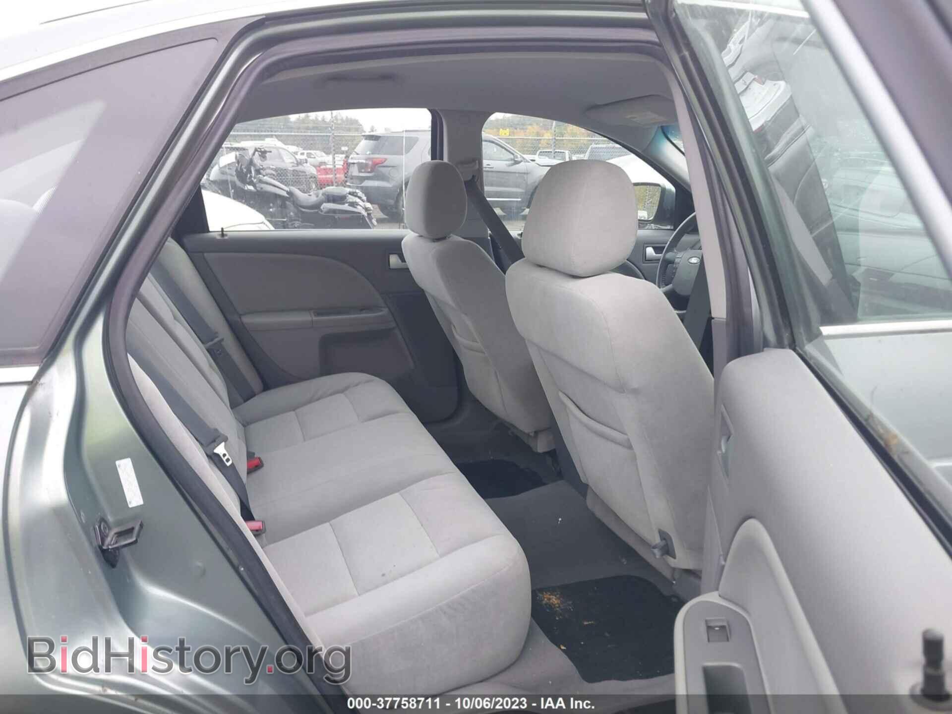 2007 FORD FIVE HUNDRED - VIN: 1FAFP24187G109916 - Фото 8
