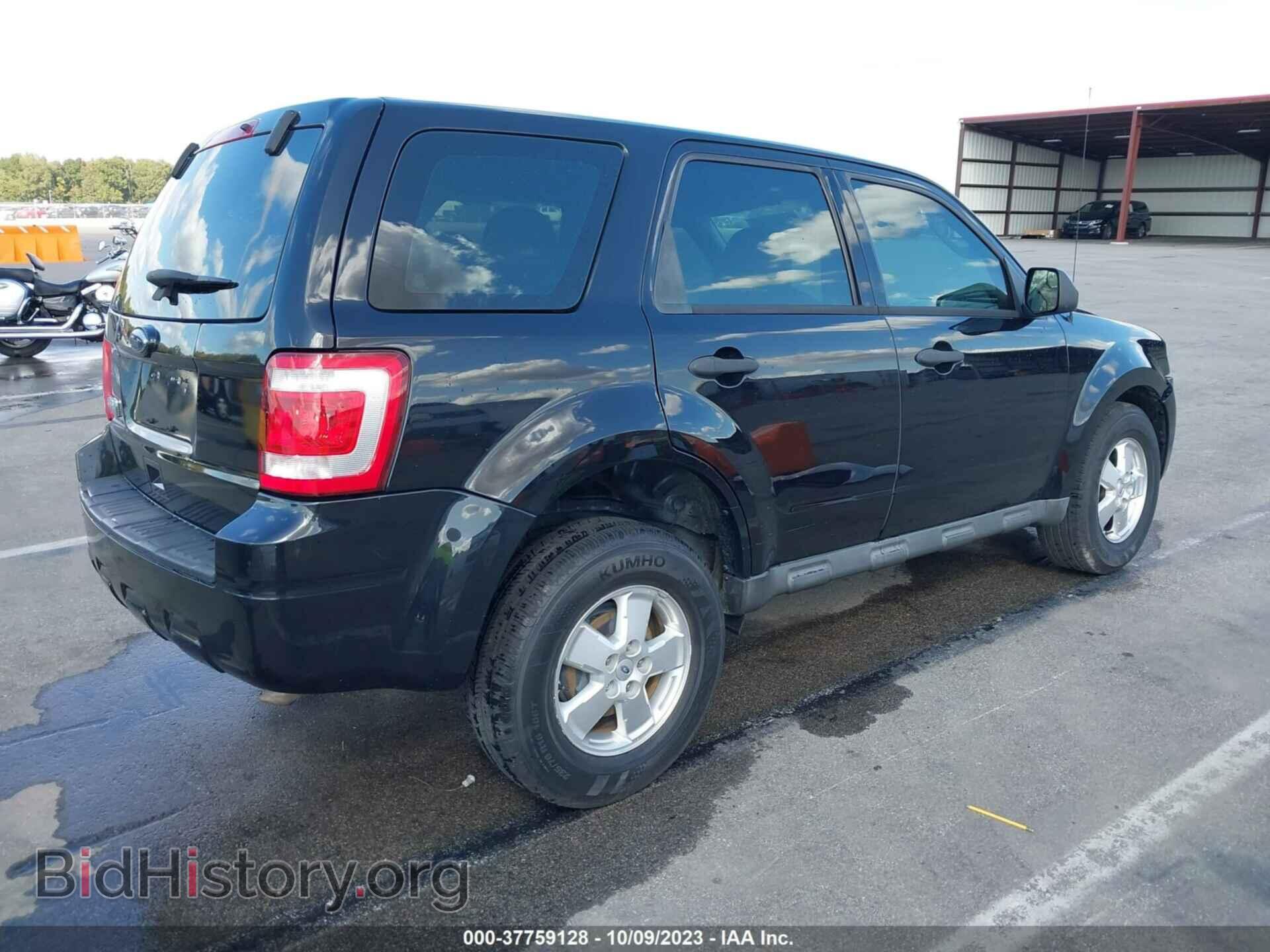 2011 FORD ESCAPE - VIN: 1FMCU0C78BKA45491 - Photo 4
