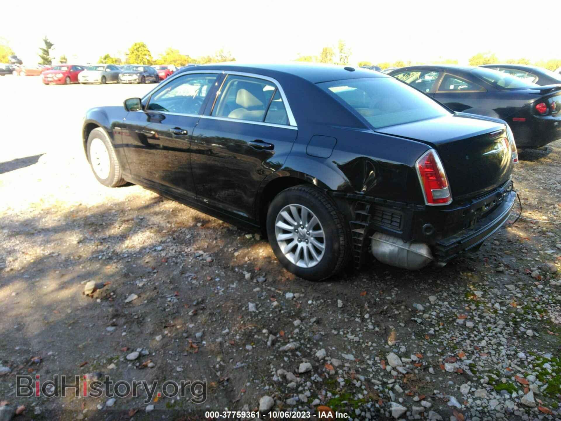 2014 CHRYSLER 300 - VIN: 2C3CCAAG5EH235801 - Фото 3