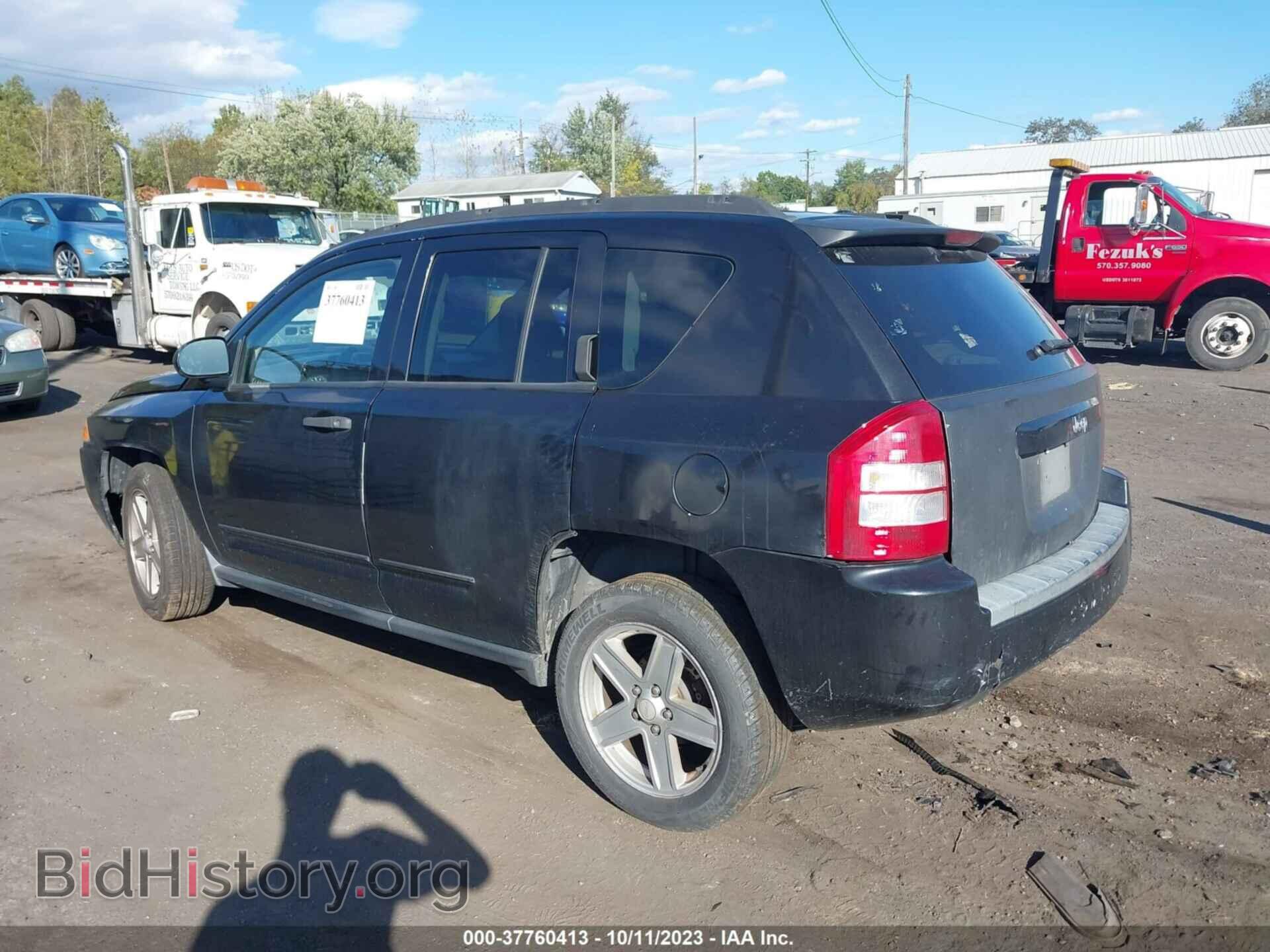 2008 JEEP COMPASS - VIN: 1J8FF47W08D549317 - Фото 3