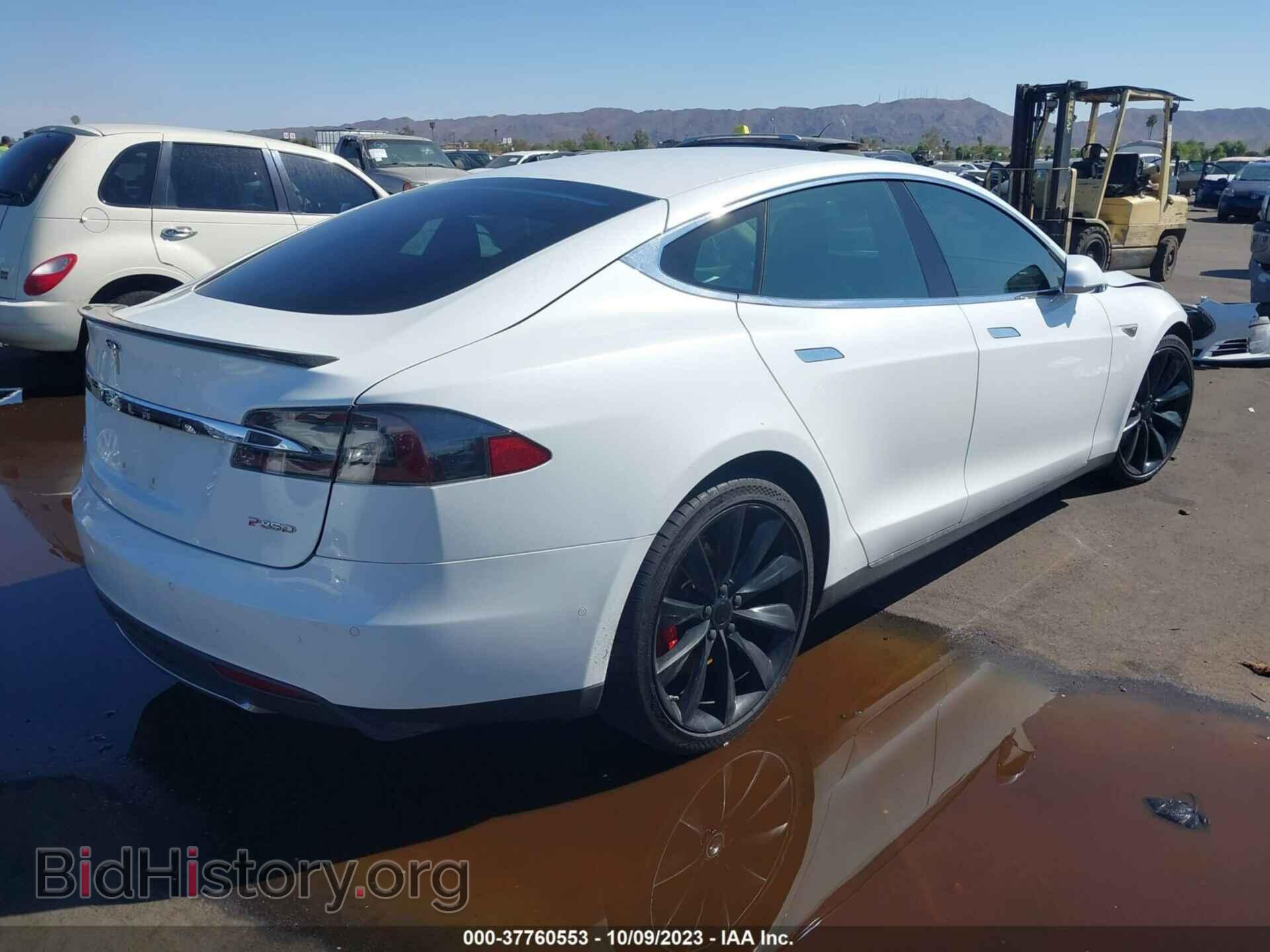 2015 TESLA MODEL S - VIN: 5YJSA1E46FF113162 - Photo 4