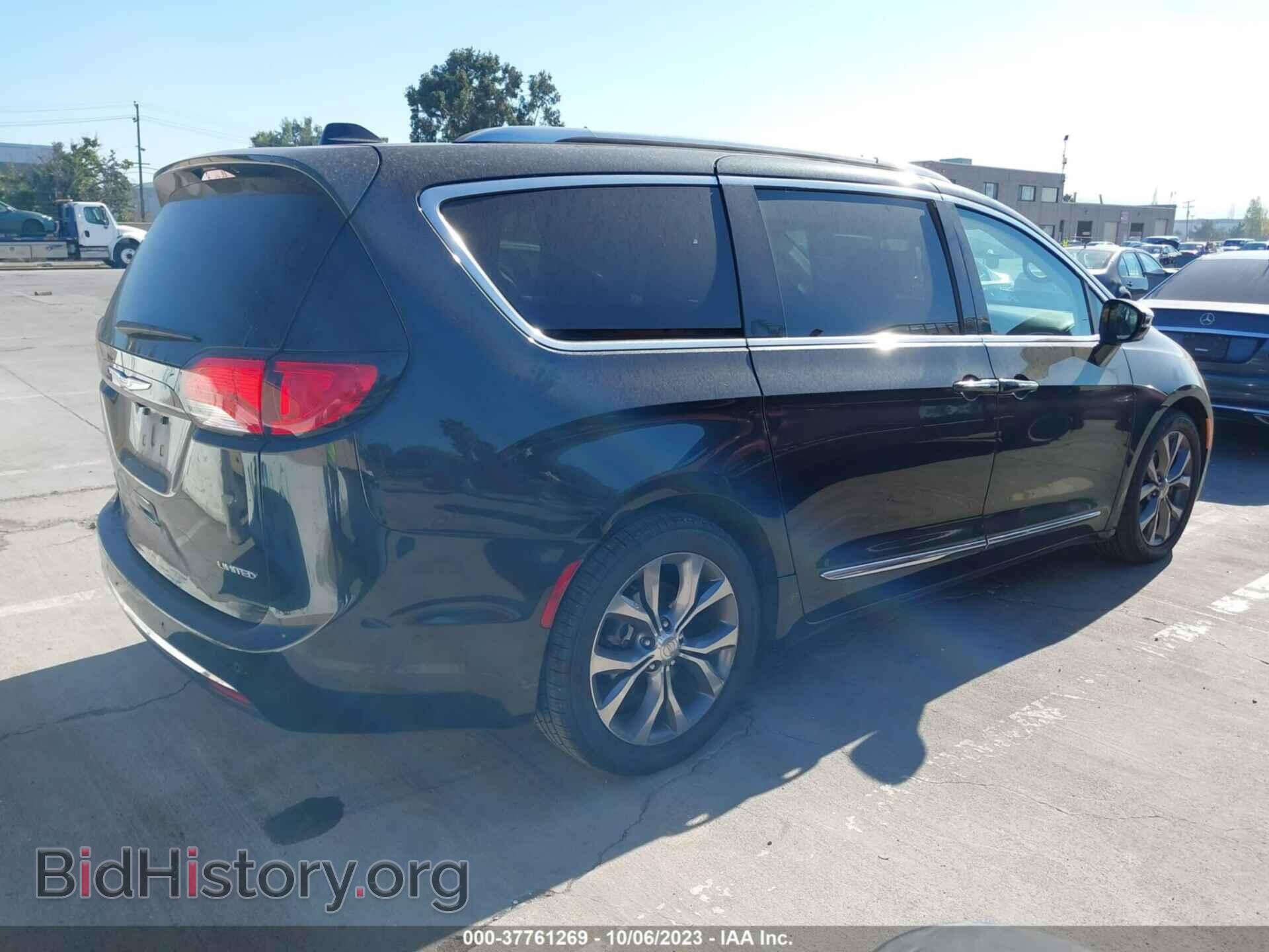 2017 CHRYSLER PACIFICA - VIN: 2C4RC1GG9HR695278 - Фото 4