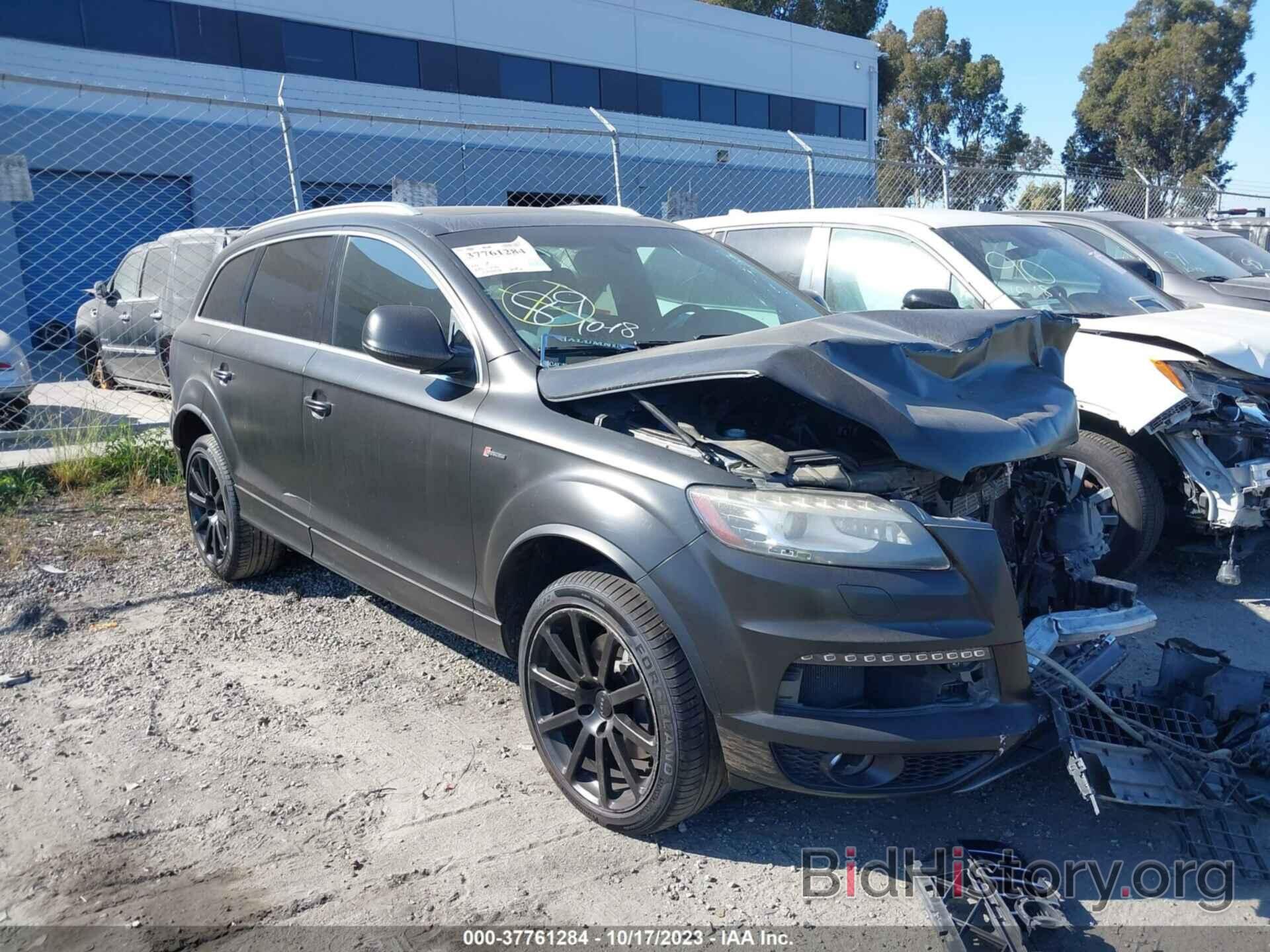 Photo WA1DGBFE7BD007402 - AUDI Q7 2011