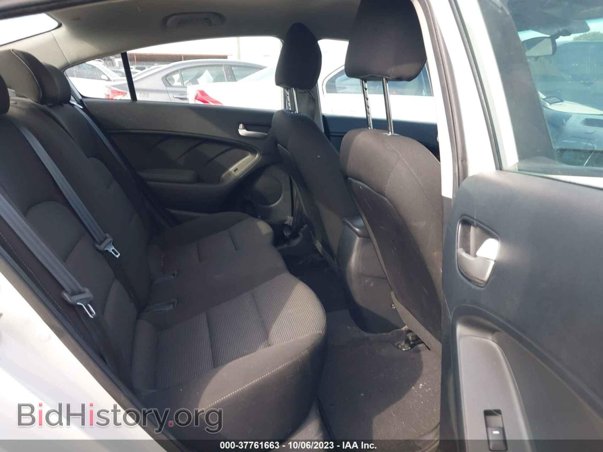 2017 KIA FORTE - VIN: 3KPFK4A72HE080413 - Фото 8