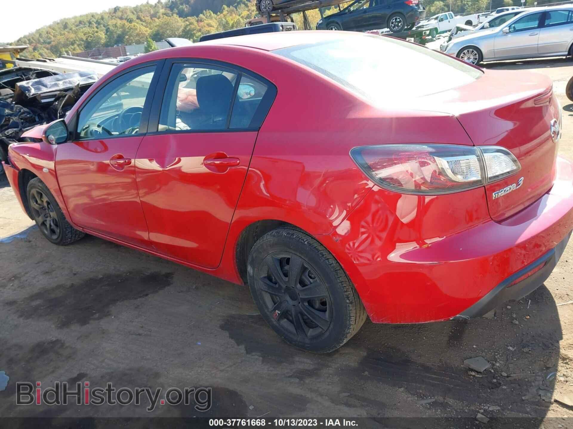 2010 MAZDA MAZDA3 - VIN: JM1BL1SF1A1320060 - Фото 3