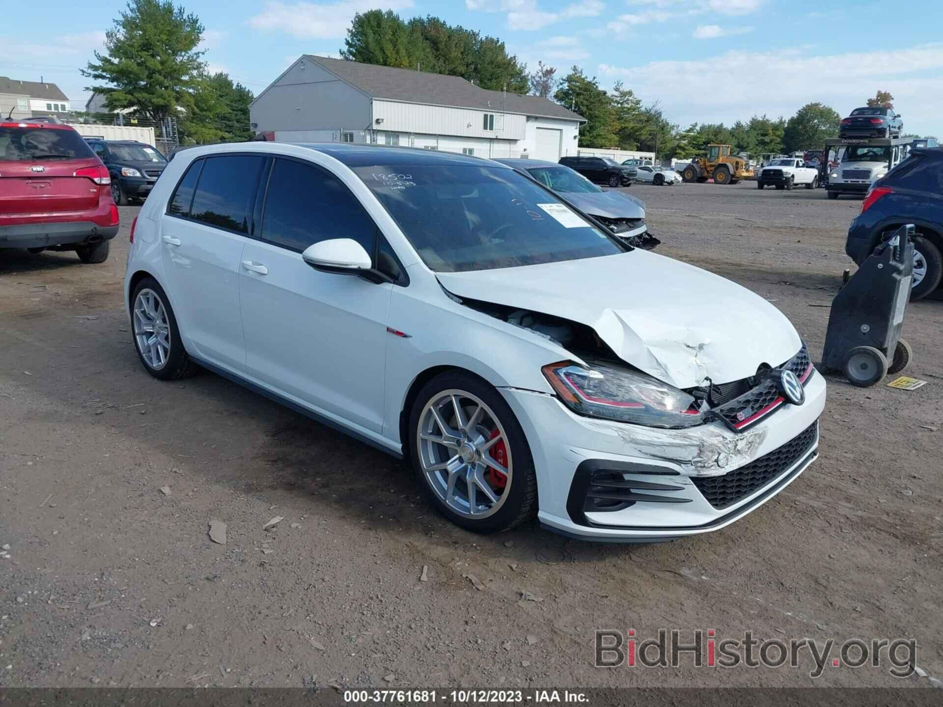 Photo 3VW5T7AU0KM029468 - VOLKSWAGEN GOLF GTI 2019