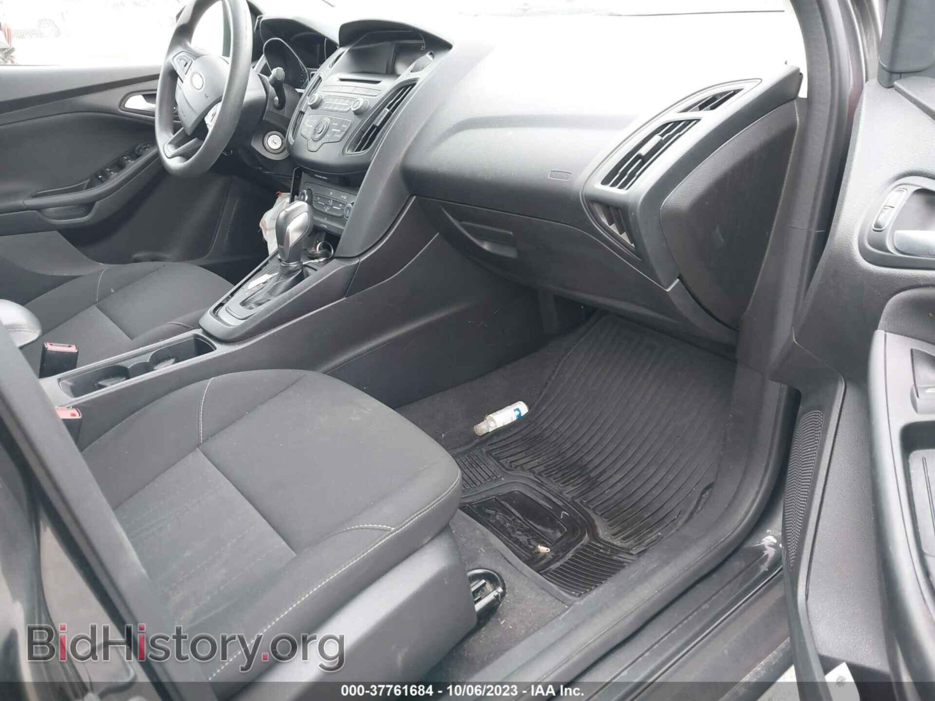 2016 FORD FOCUS - VIN: 1FADP3F2XGL249654 - Фото 5