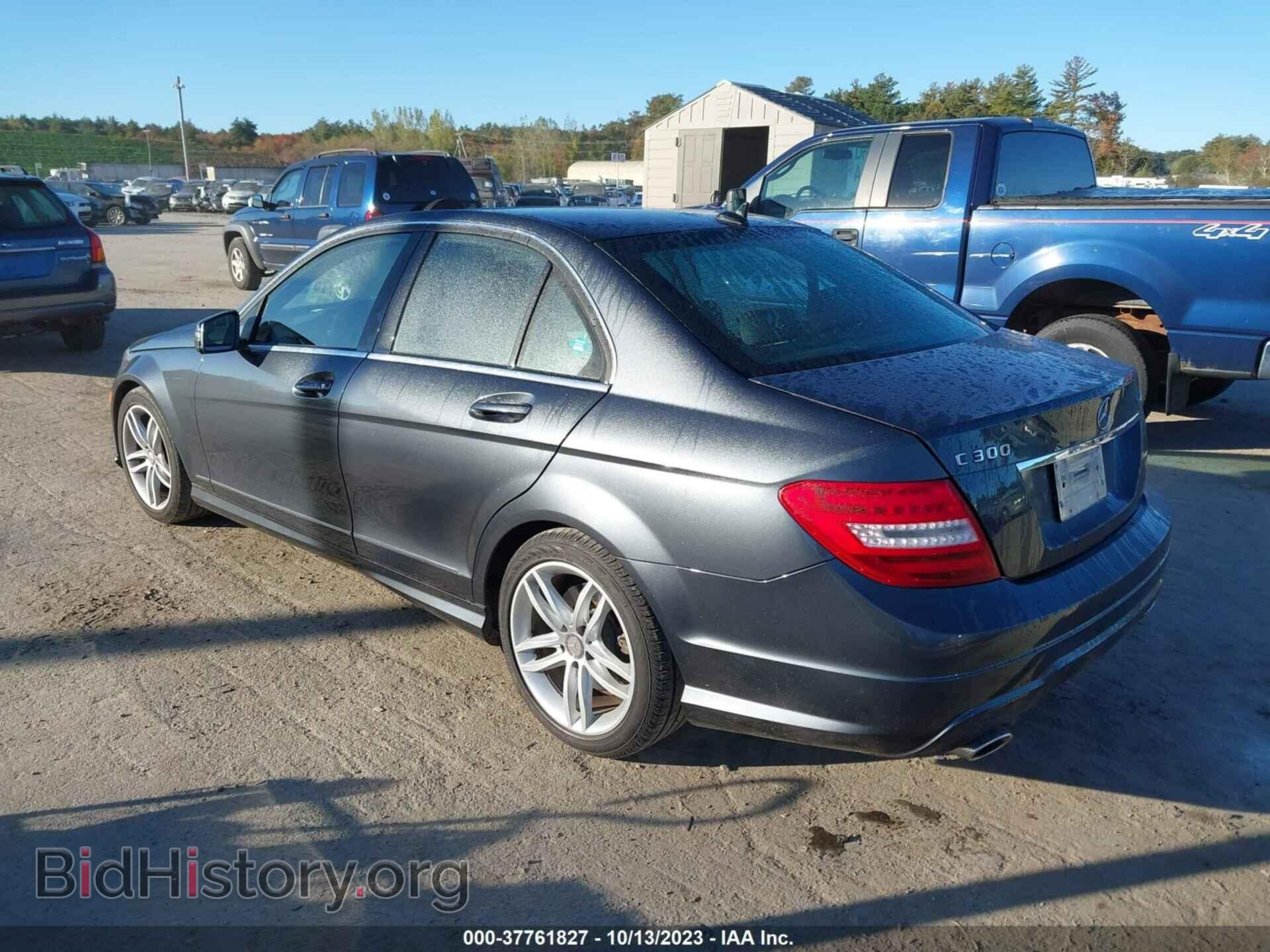 2014 MERCEDES-BENZ C-CLASS - VIN: WDDGF8AB3EA935242 - Фото 3
