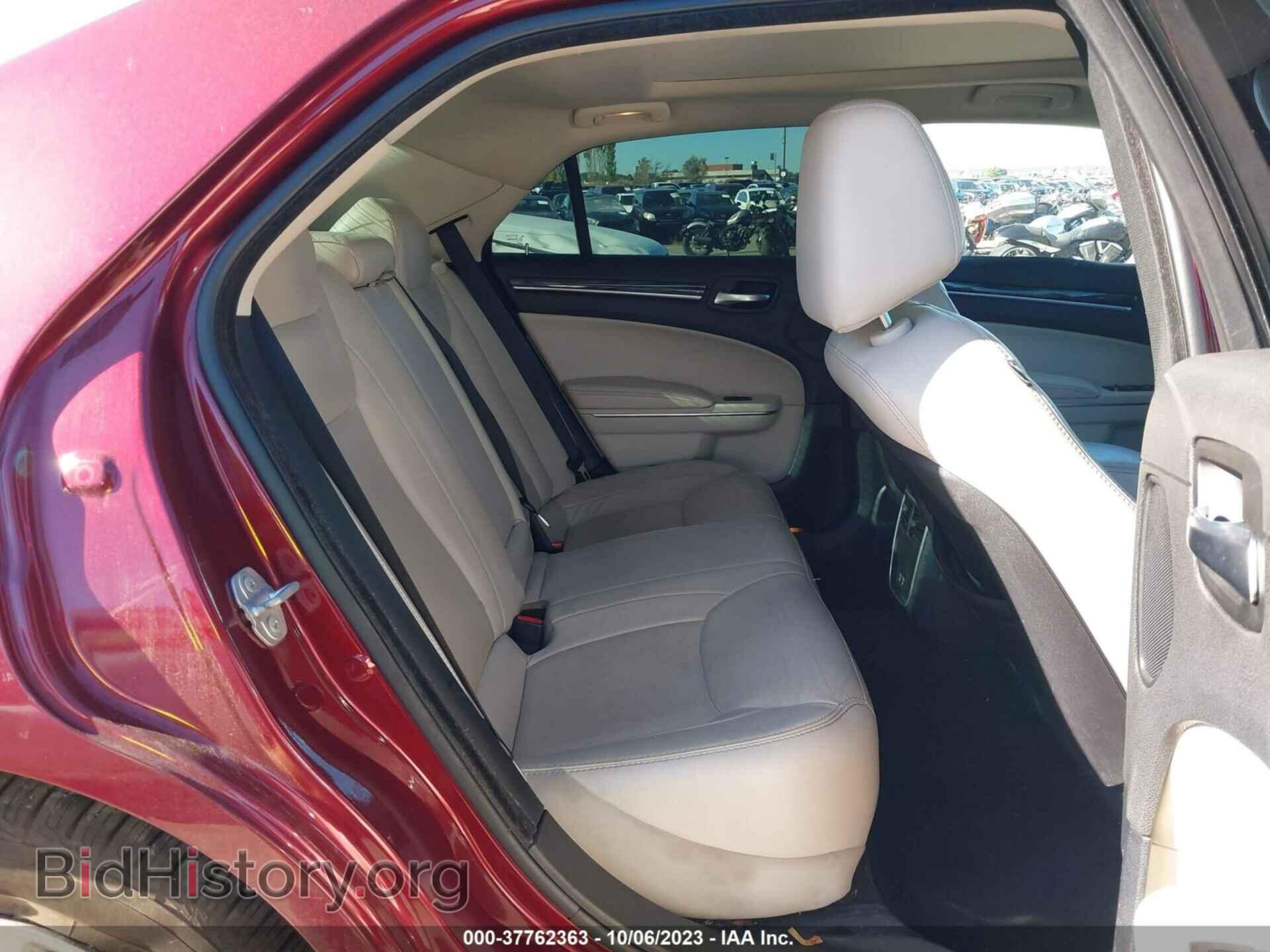 2017 CHRYSLER 300 - VIN: 2C3CCARG4HH507117 - Фото 8