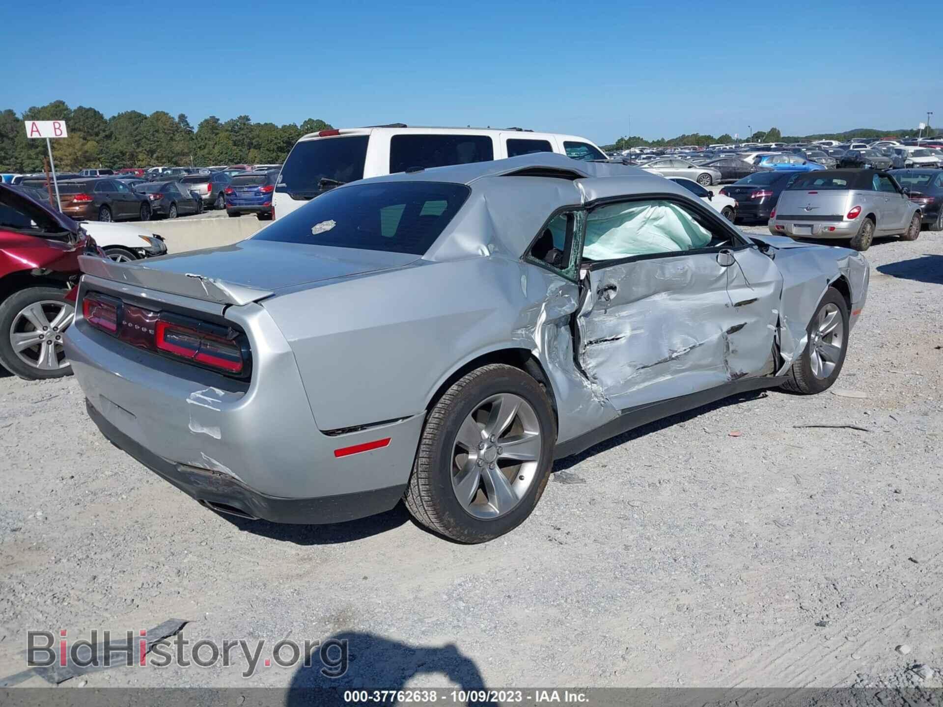 2019 DODGE CHALLENGER - VIN: 2C3CDZAG4KH744317 - Photo 4