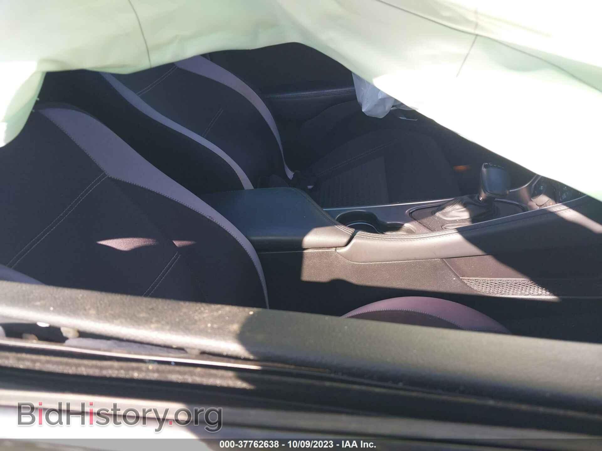 2019 DODGE CHALLENGER - VIN: 2C3CDZAG4KH744317 - Photo 5