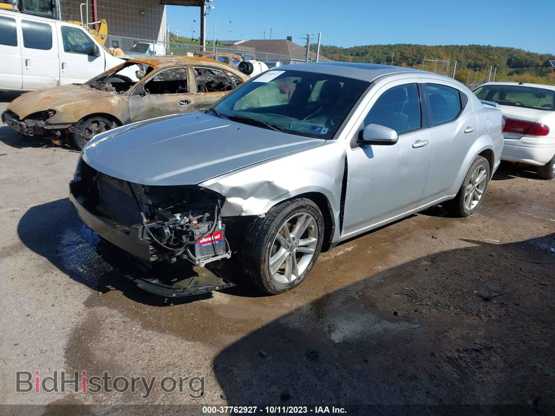 2011 DODGE AVENGER - VIN: 1B3BD1FG5BN513212 - Фото 2