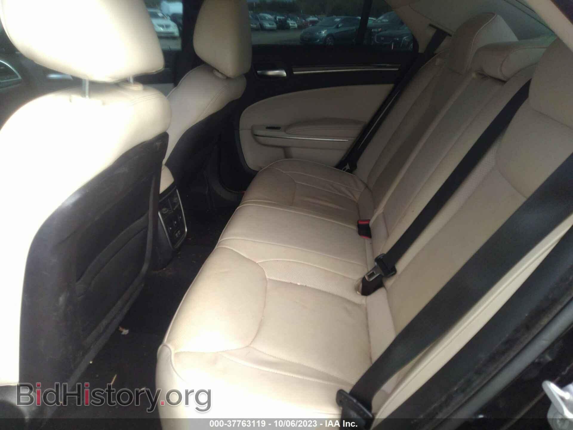 2016 CHRYSLER 300 - VIN: 2C3CCAEG8GH207455 - Фото 8