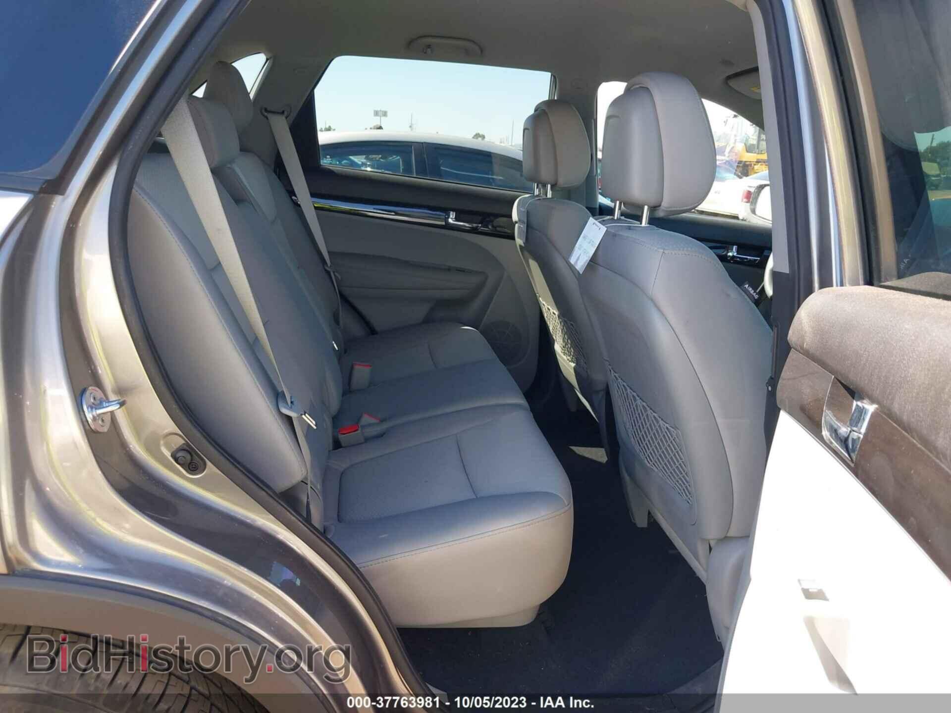 2012 KIA SORENTO - VIN: 5XYKTCA63CG258564 - Photo 8