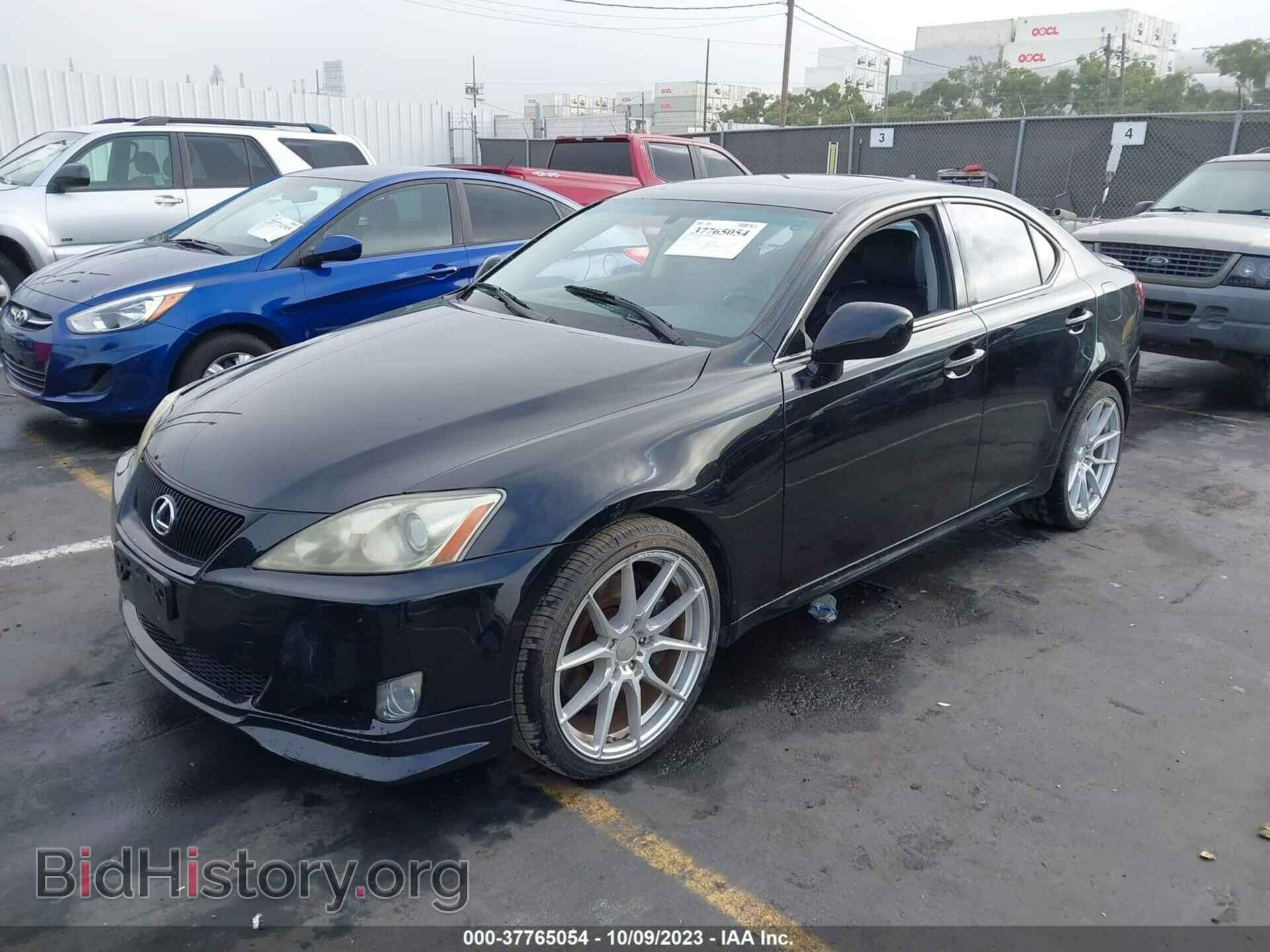 2007 LEXUS IS 350 - VIN: JTHBE262572012303 - Фото 2