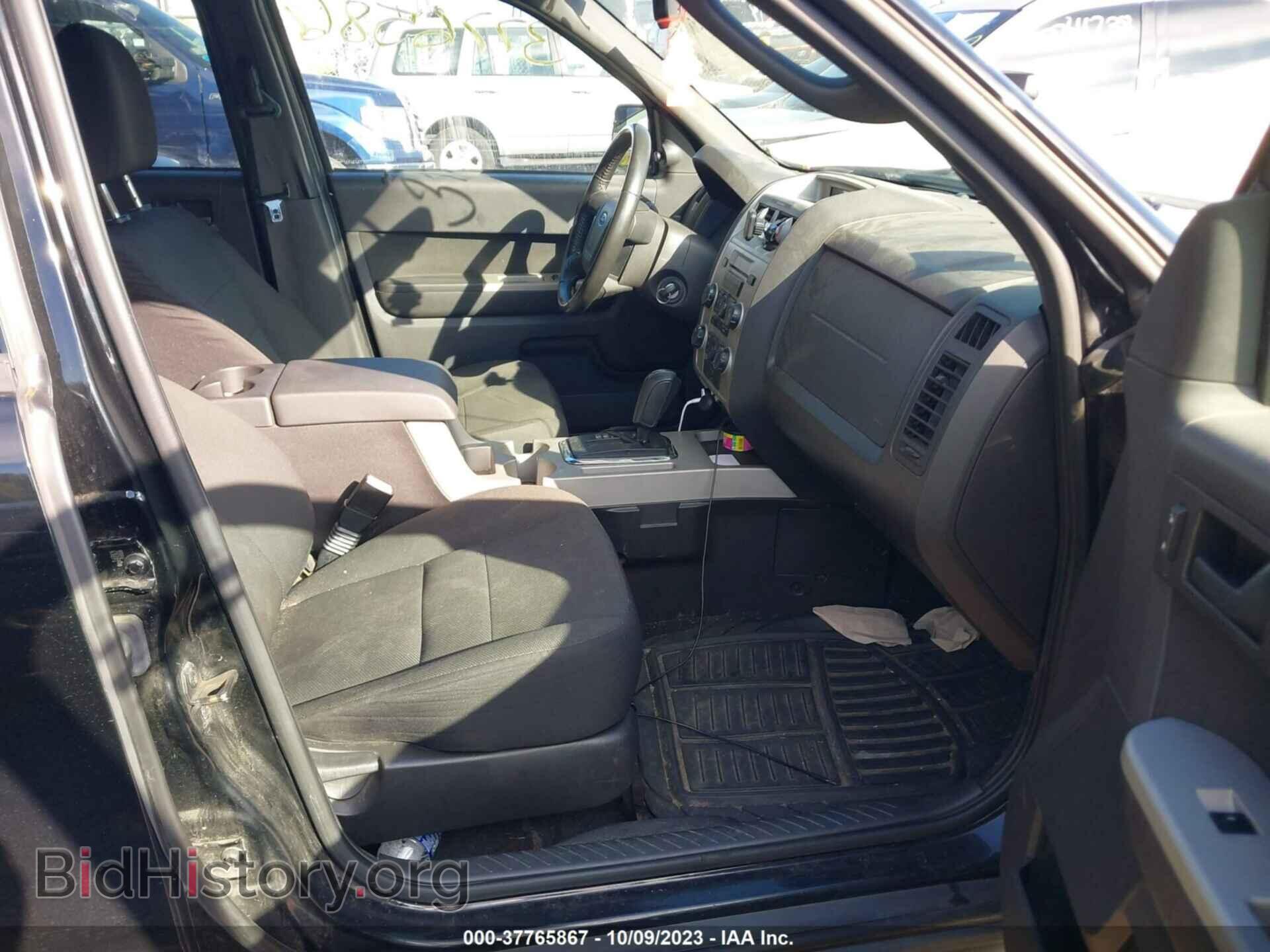 2010 FORD ESCAPE - VIN: 1FMCU9D79AKA77853 - Фото 5