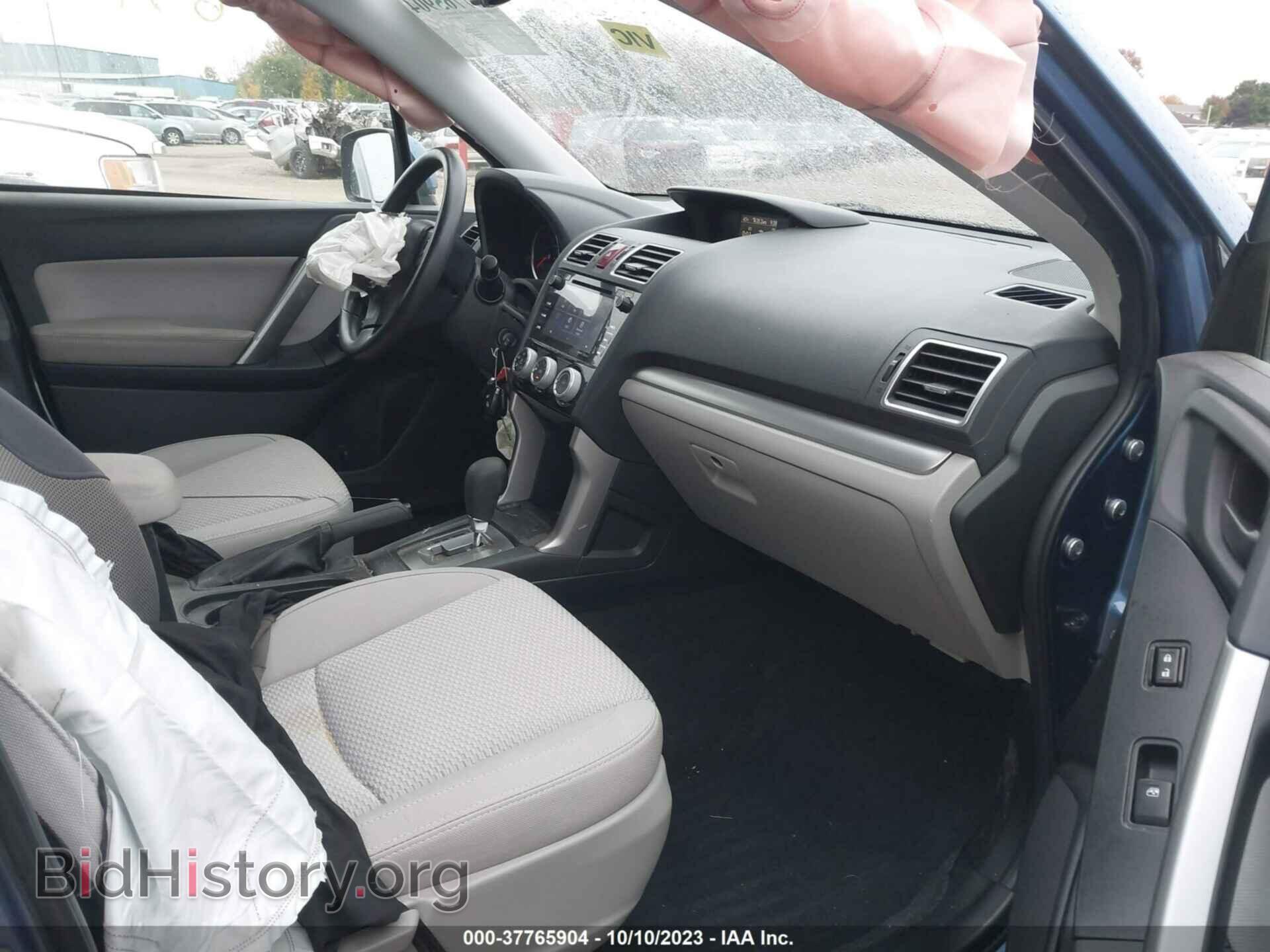 2016 SUBARU FORESTER - VIN: JF2SJADC8GH413734 - Фото 5