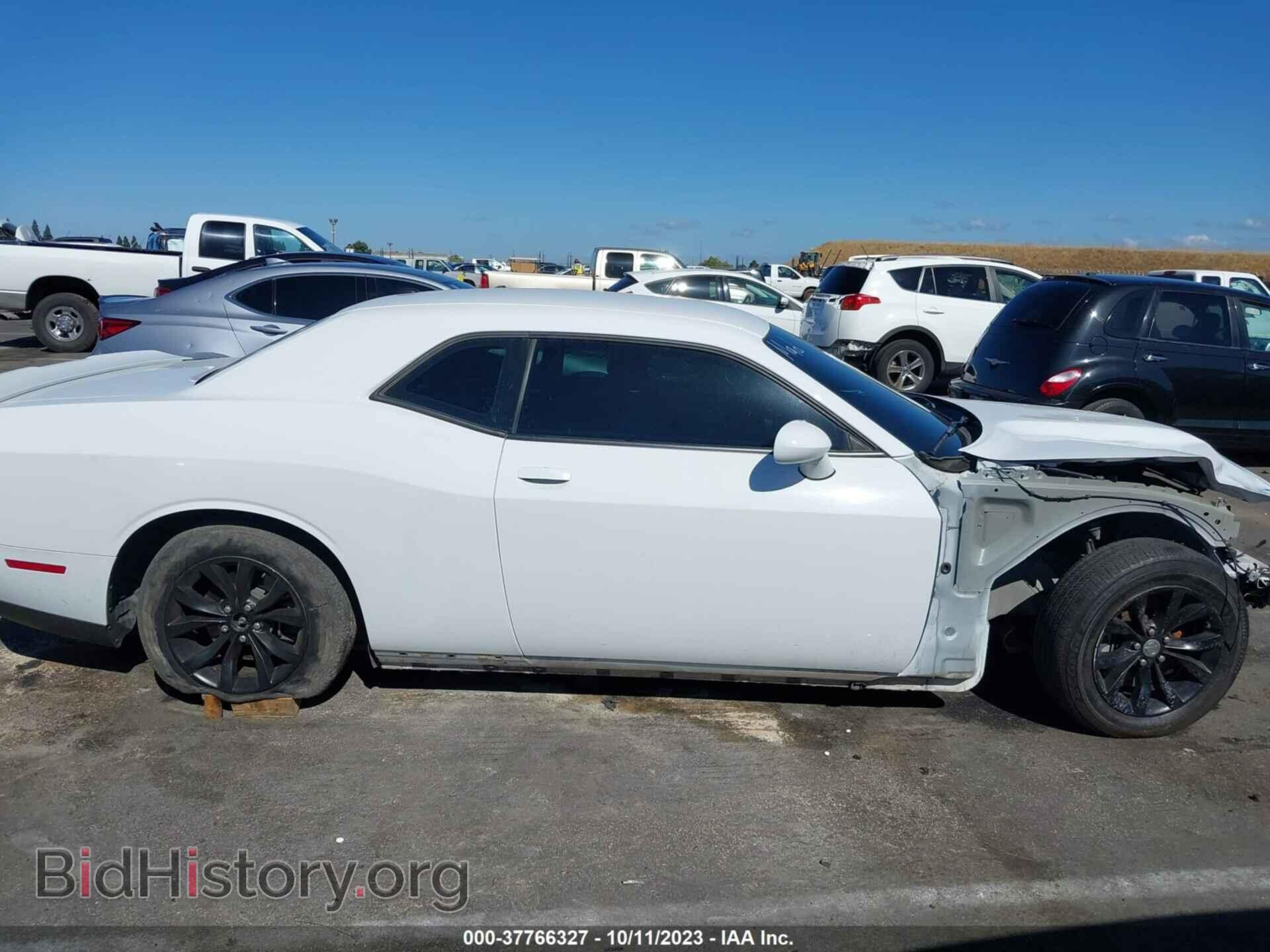 2019 DODGE CHALLENGER - VIN: 2C3CDZBT5KH660454 - Photo 14