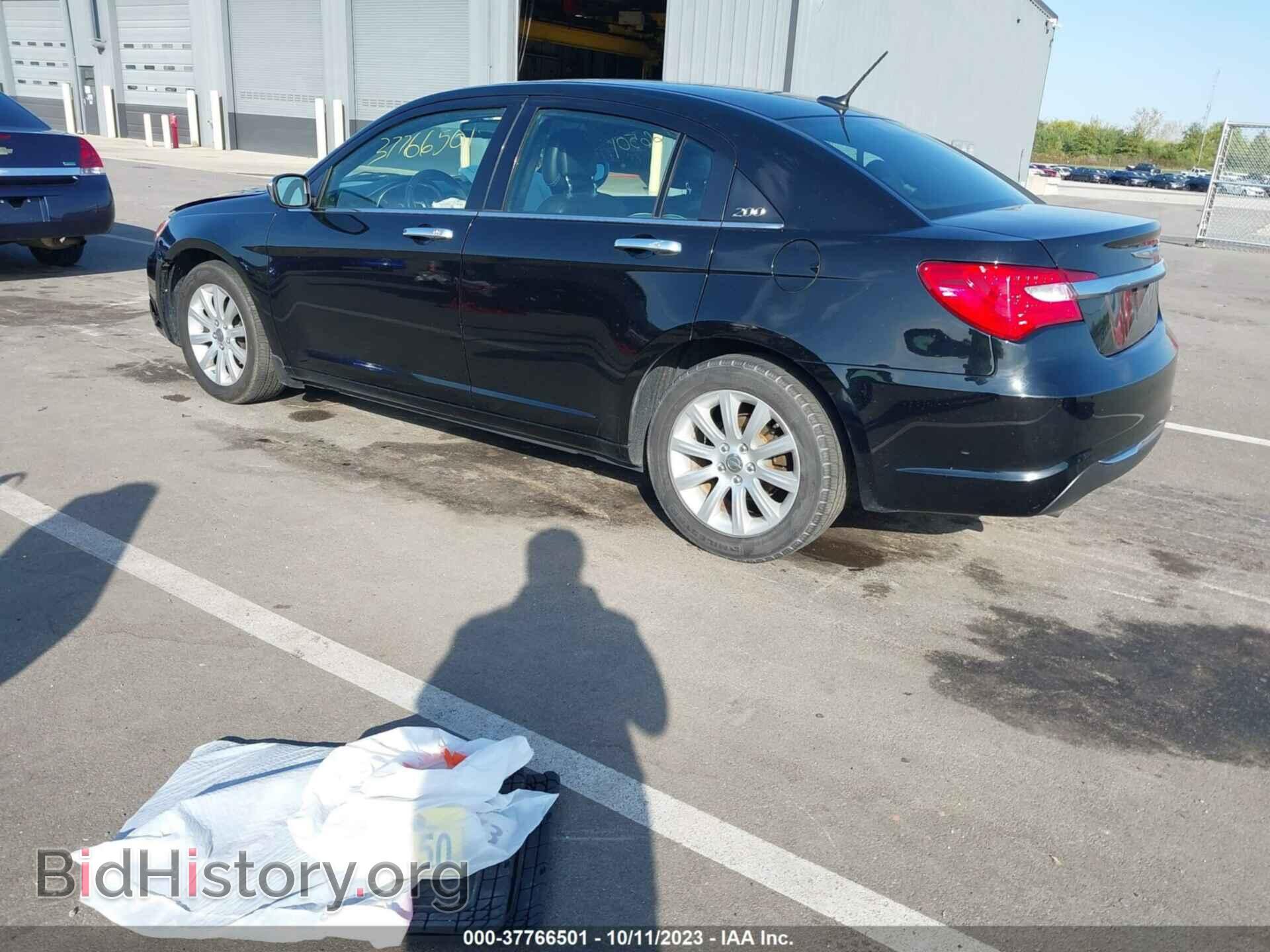 2013 CHRYSLER 200 - VIN: 1C3CCBCG6DN653101 - Фото 3