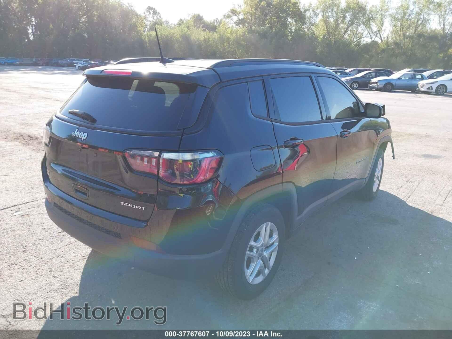 2018 JEEP COMPASS - VIN: 3C4NJCAB2JT287267 - Фото 4
