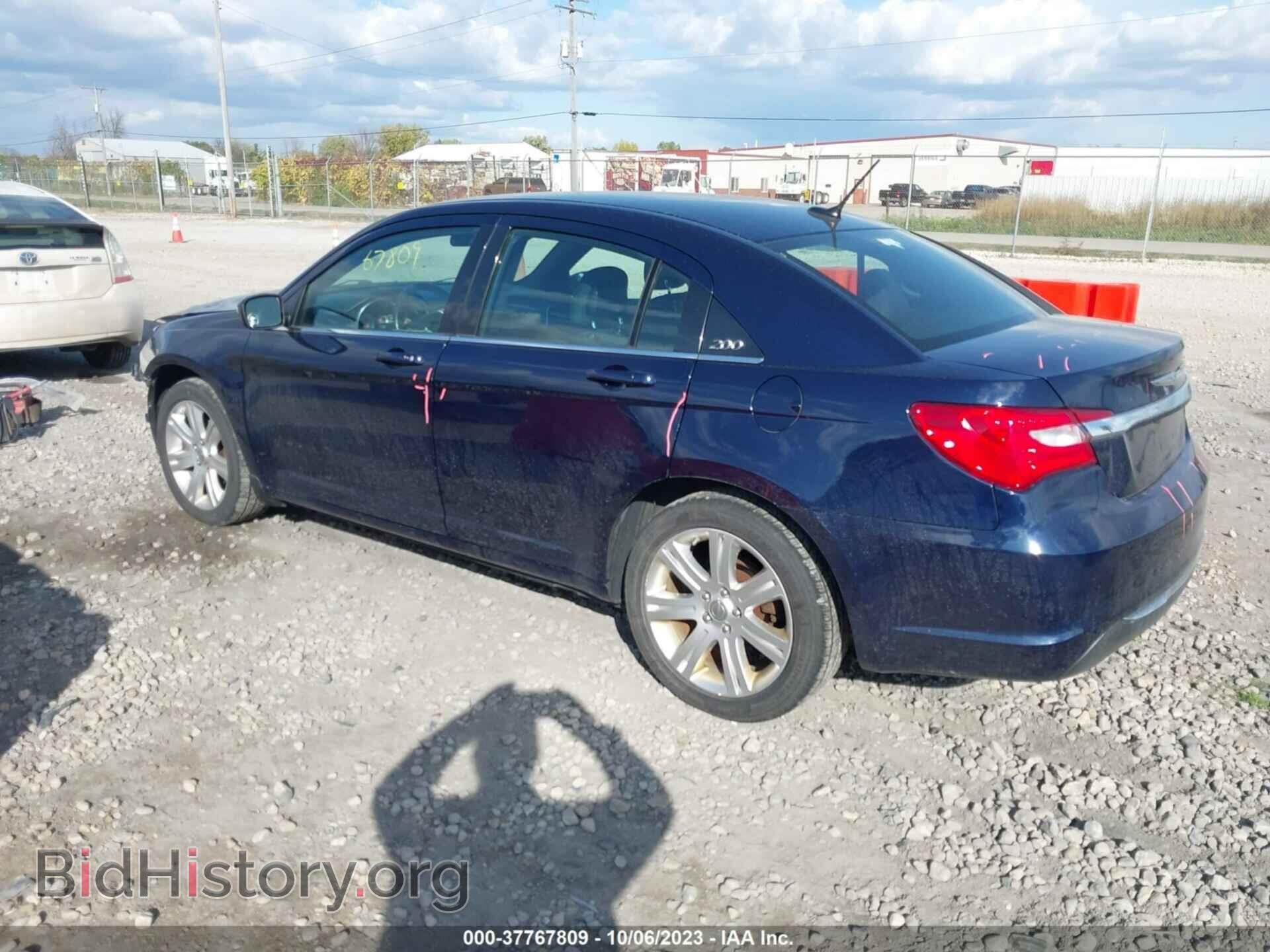 2013 CHRYSLER 200 - VIN: 1C3CCBBB5DN610178 - Фото 3