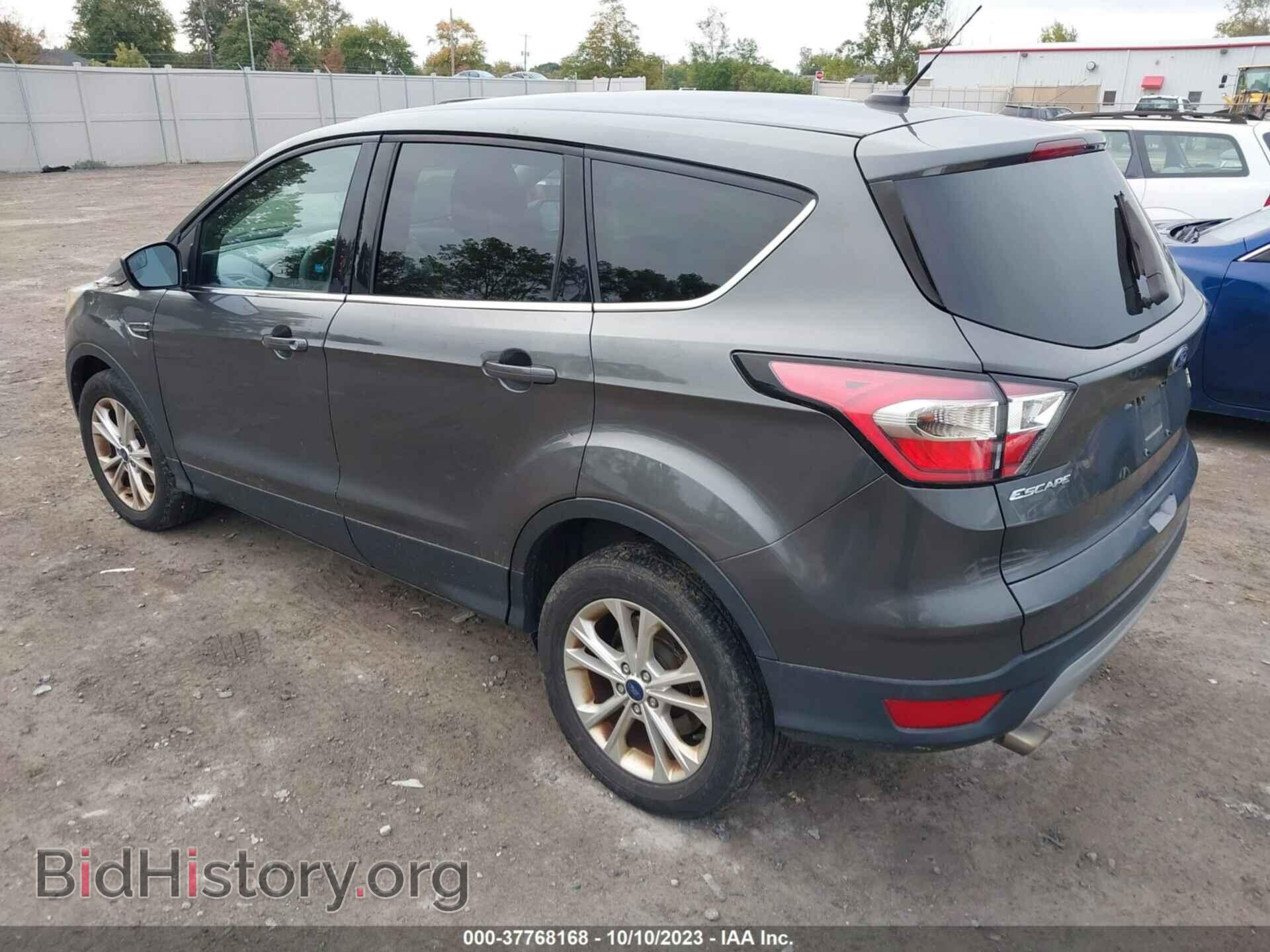 2017 FORD ESCAPE - VIN: 1FMCU0GD2HUB64974 - Фото 3