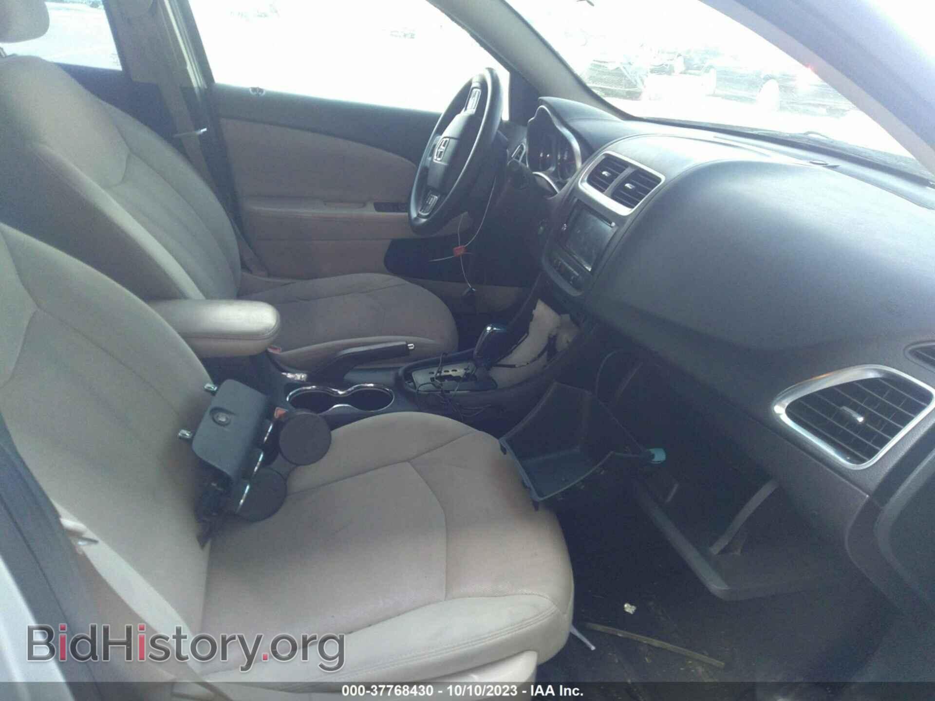 2011 DODGE AVENGER - VIN: 1B3BD4FG2BN551739 - Фото 5