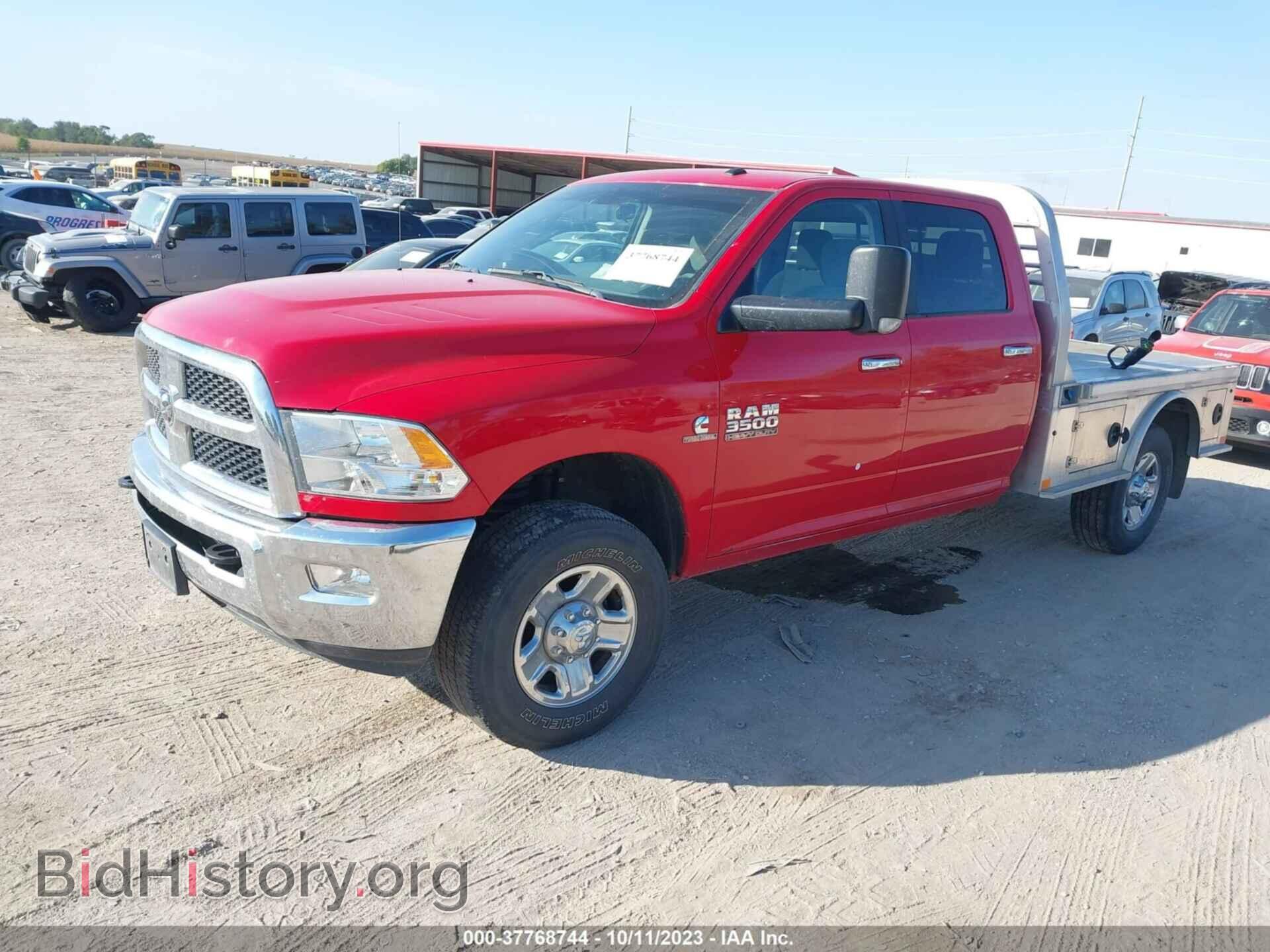 2018 RAM 3500 - VIN: 3C63R3HL2JG201342 - Photo 2