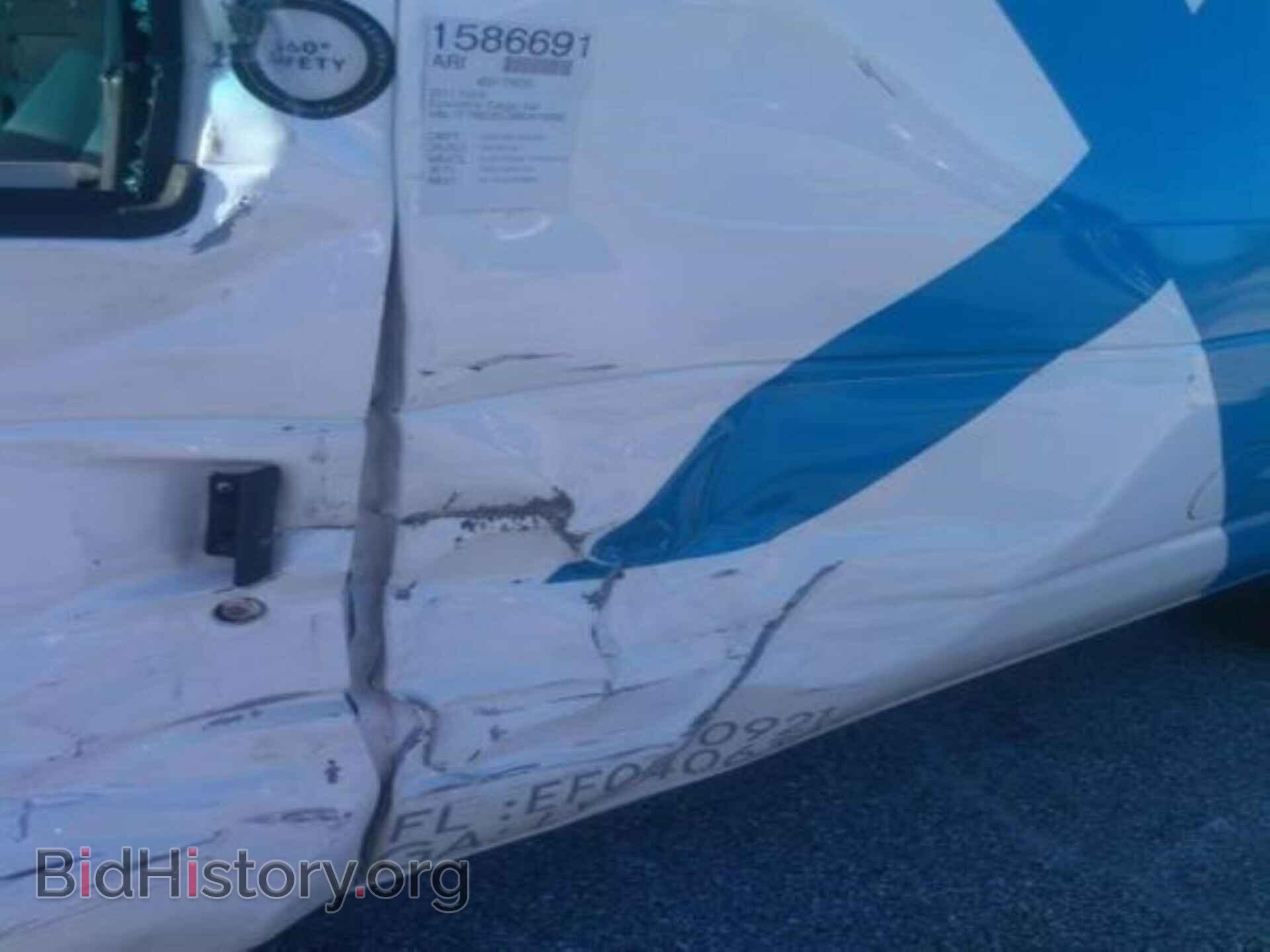 2011 FORD ECONOLINE CARGO VAN - VIN: 1FTNE2EL9BDA70856 - Фото 4