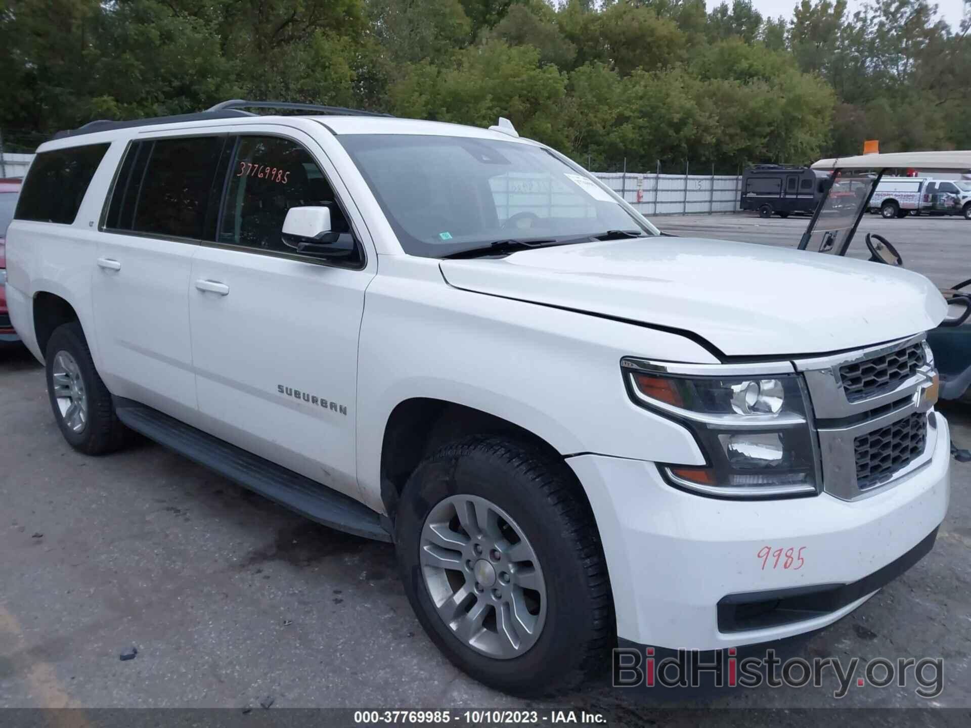Chevrolet Suburban 2016