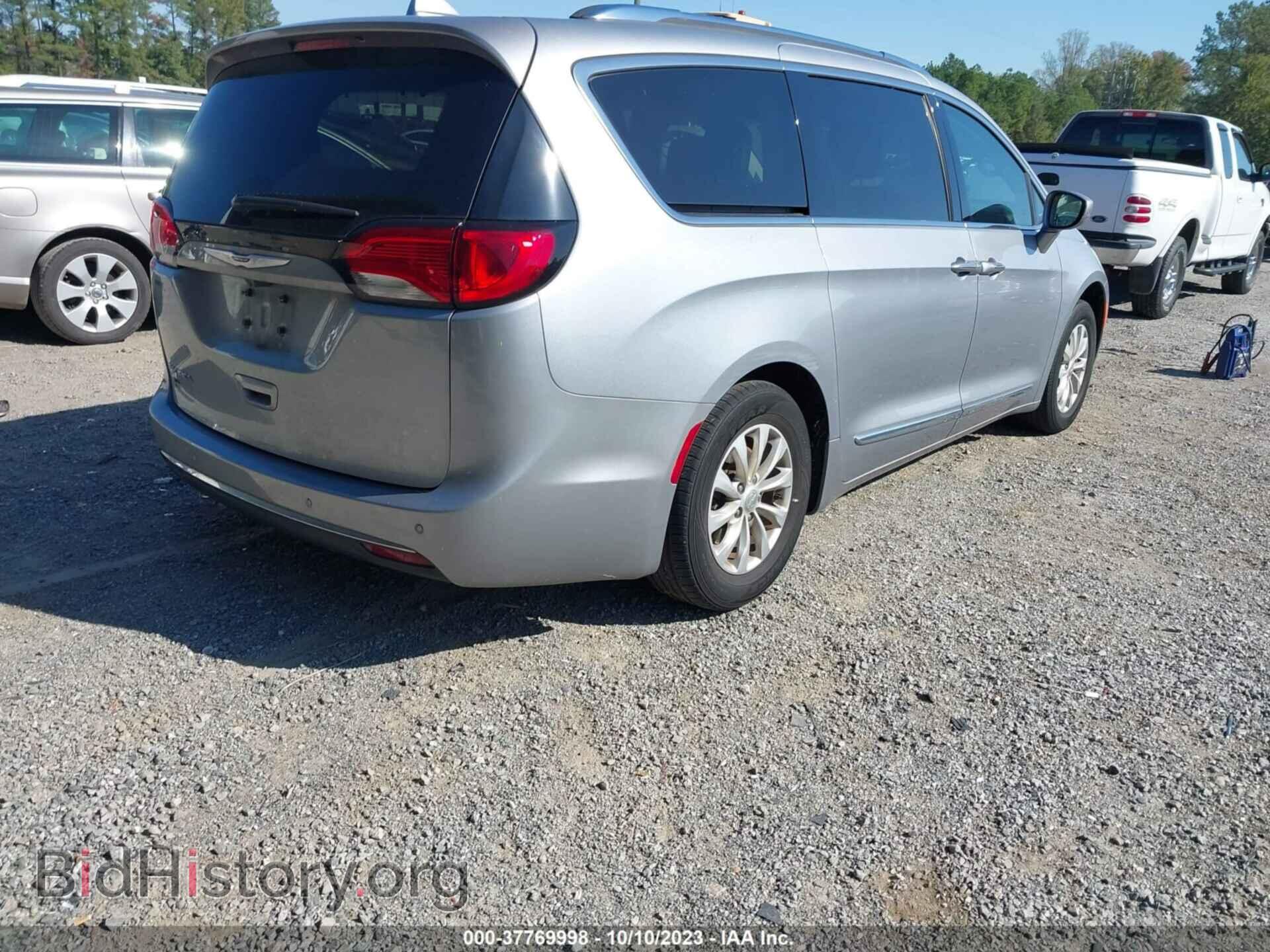 2019 CHRYSLER PACIFICA - VIN: 2C4RC1BG4KR548123 - Фото 4