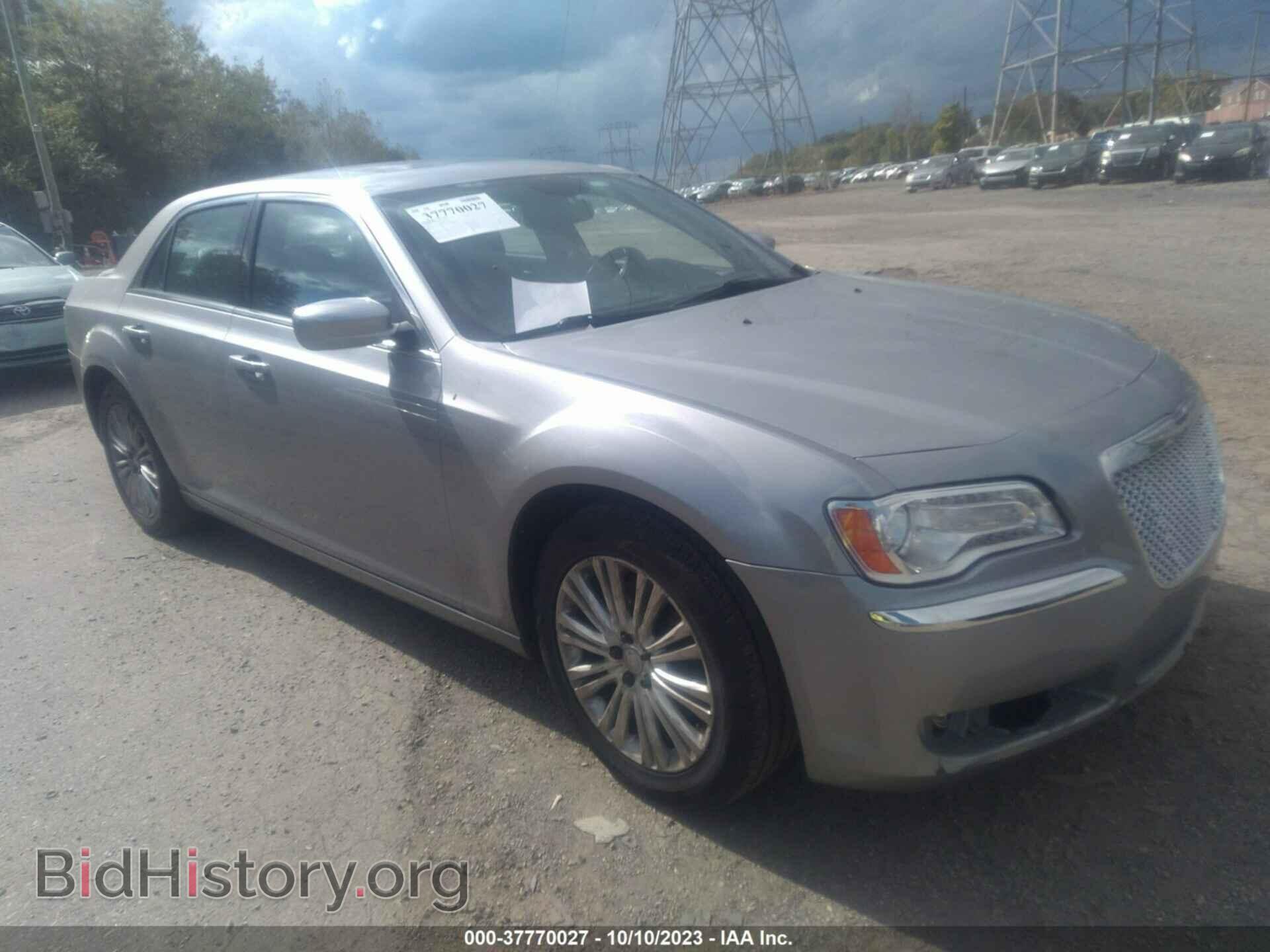 Фотография 2C3CCARG0DH708426 - CHRYSLER 300 2013