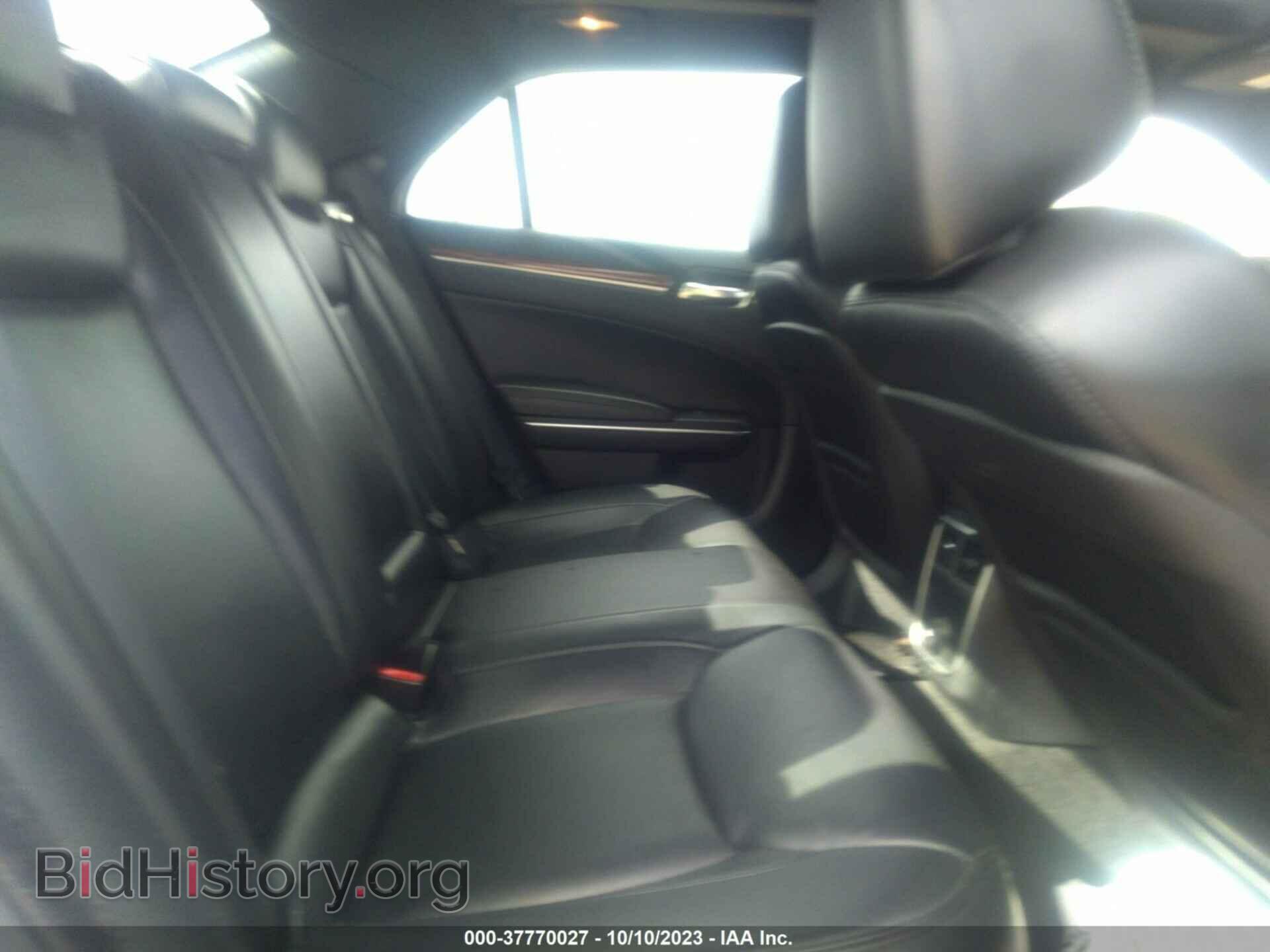 2013 CHRYSLER 300 - VIN: 2C3CCARG0DH708426 - Фото 8