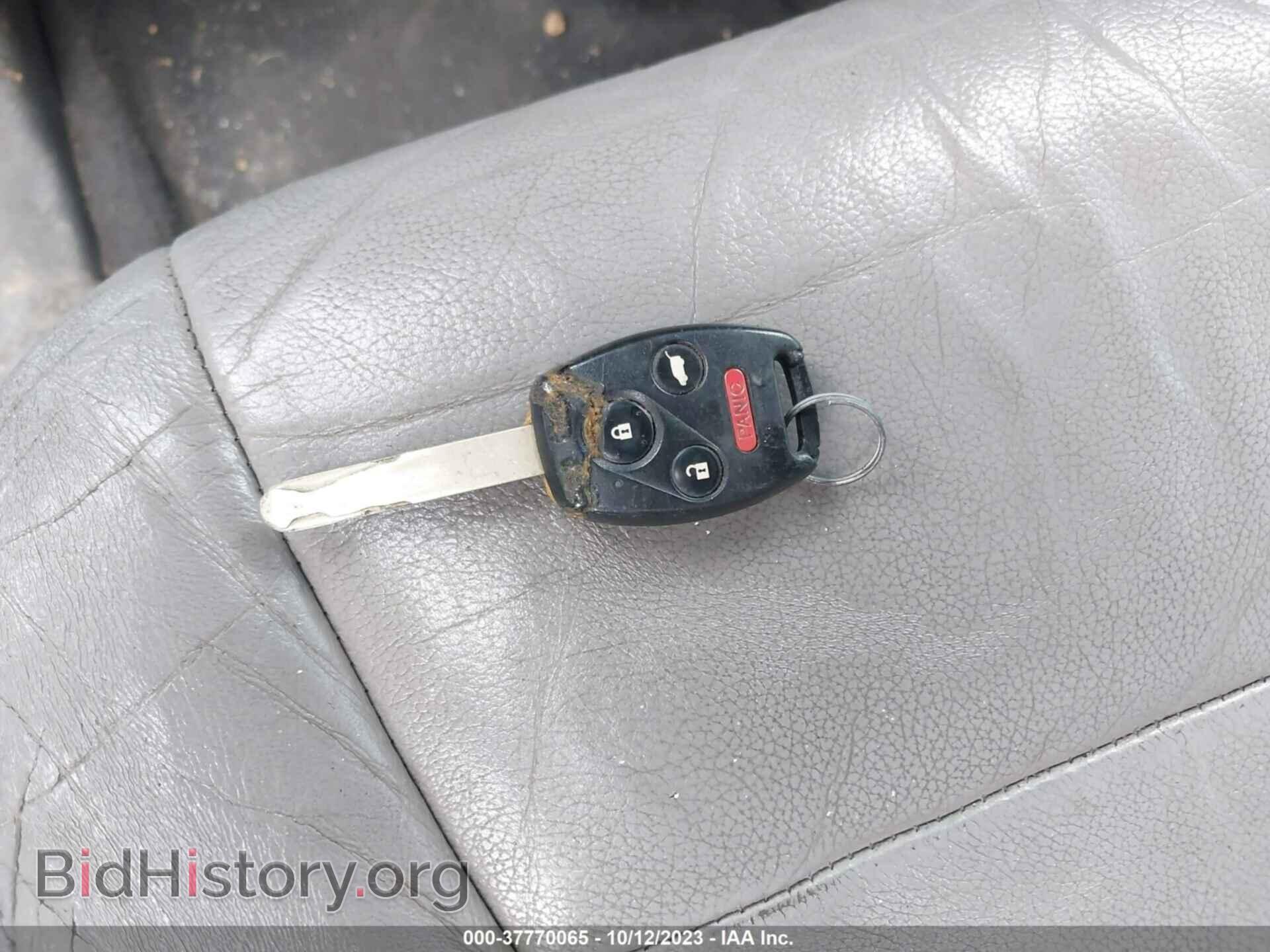 2011 HONDA PILOT - VIN: 5FNYF3H61BB016708 - Фото 11
