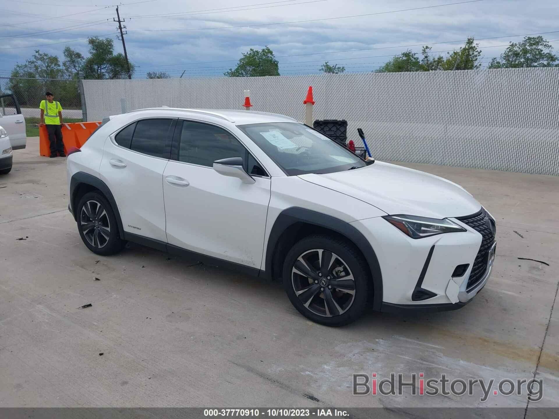 Фотография JTHX9JBH0L2029759 - LEXUS UX 2020