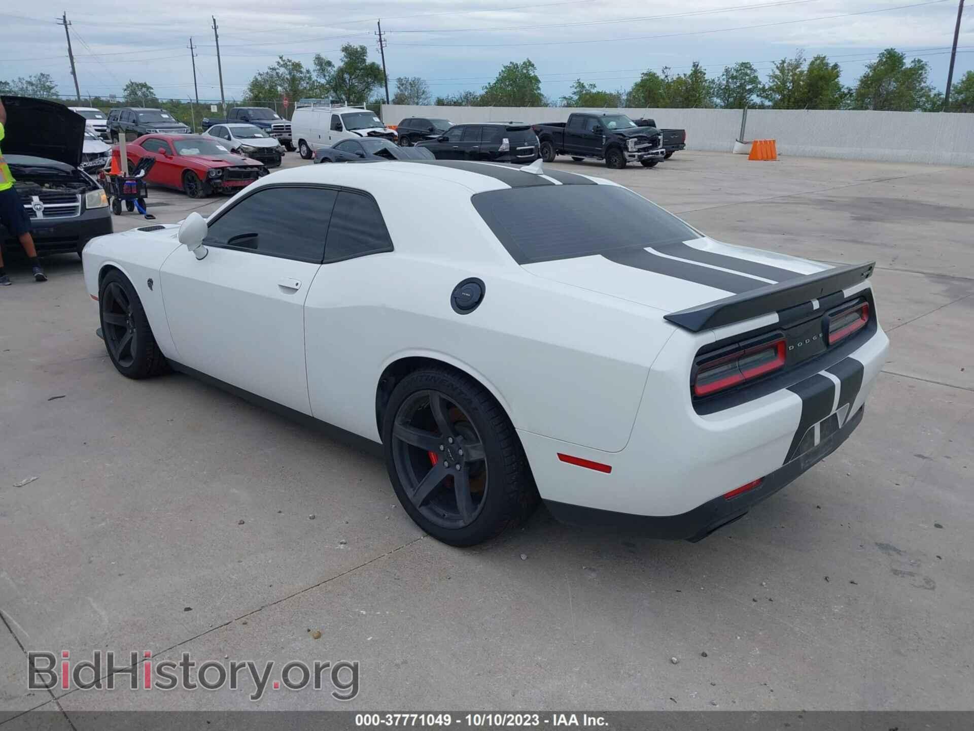 2017 DODGE CHALLENGER - VIN: 2C3CDZC97HH500829 - Фото 3