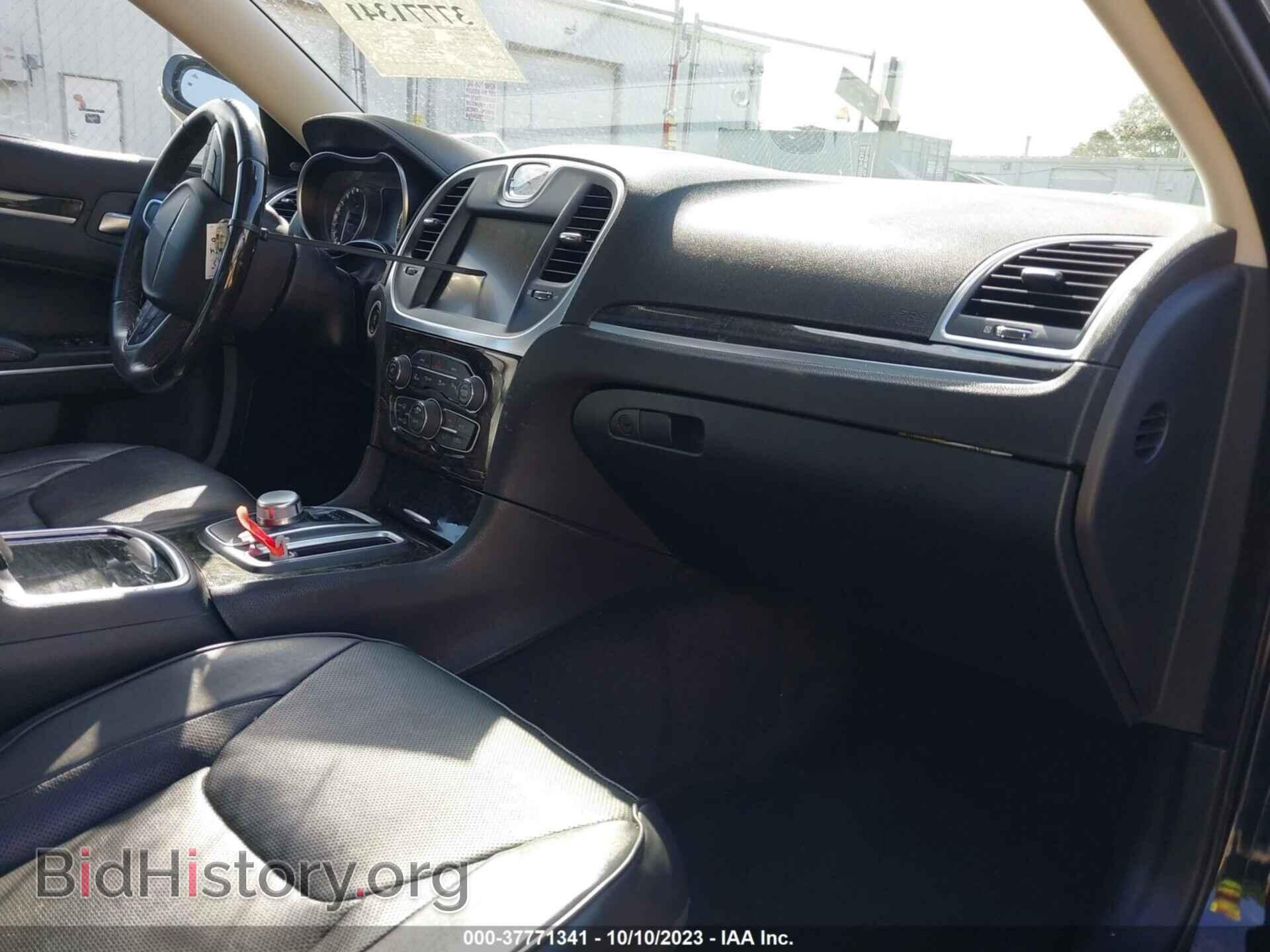2015 CHRYSLER 300 - VIN: 2C3CCAET8FH769691 - Фото 5