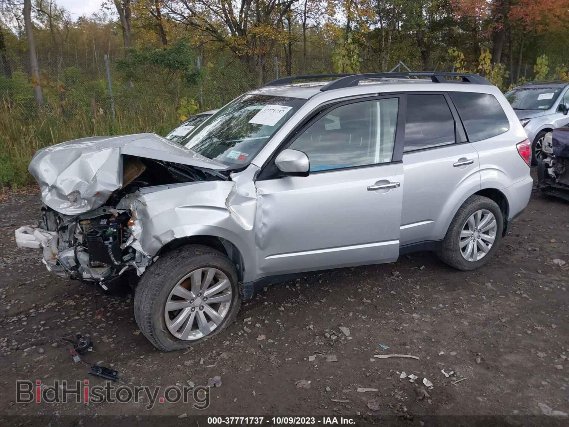 2011 SUBARU FORESTER - VIN: JF2SHADC1BG759053 - Фото 2