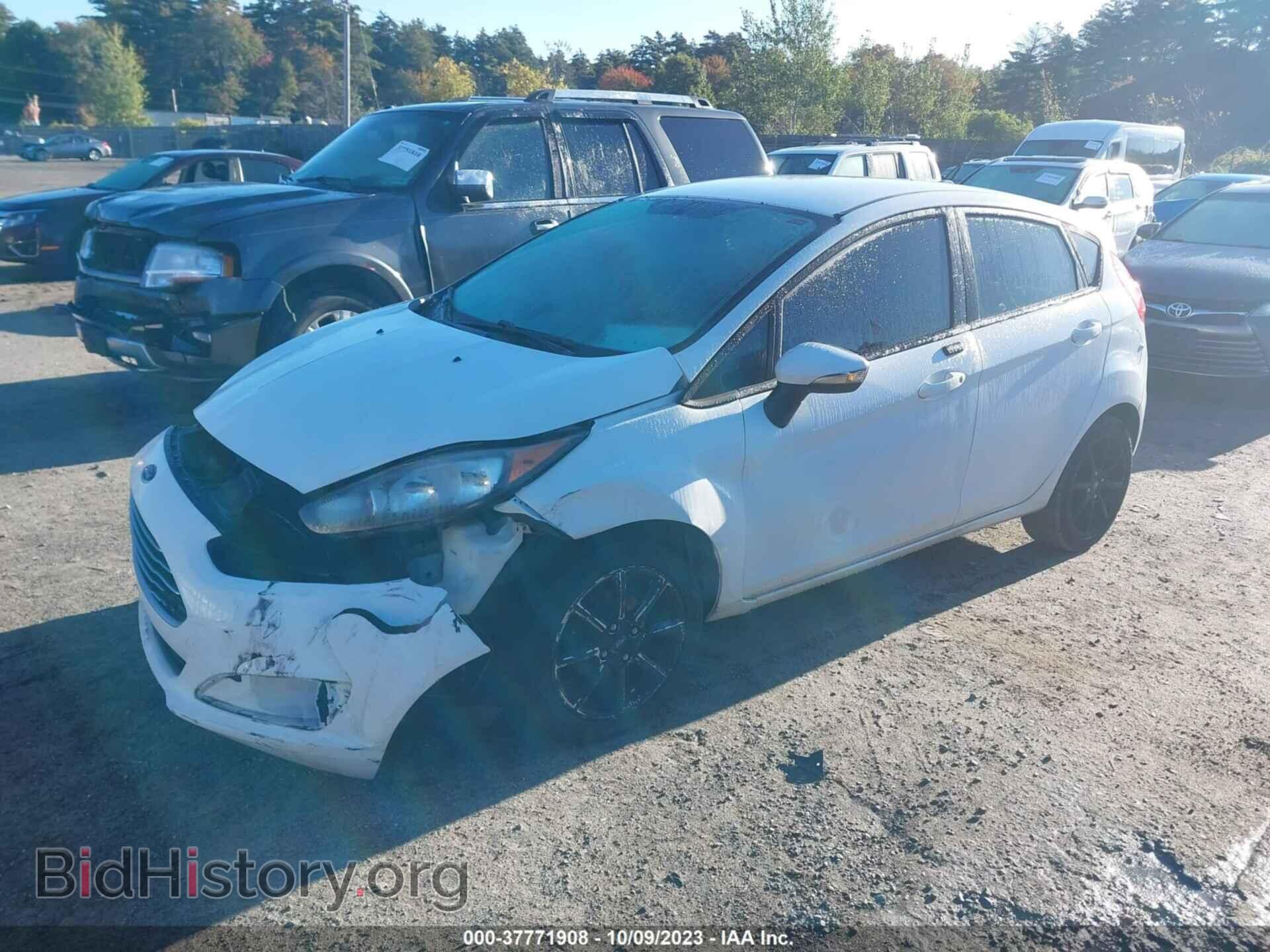 2015 FORD FIESTA - VIN: 3FADP4EJ8FM190812 - Фото 2