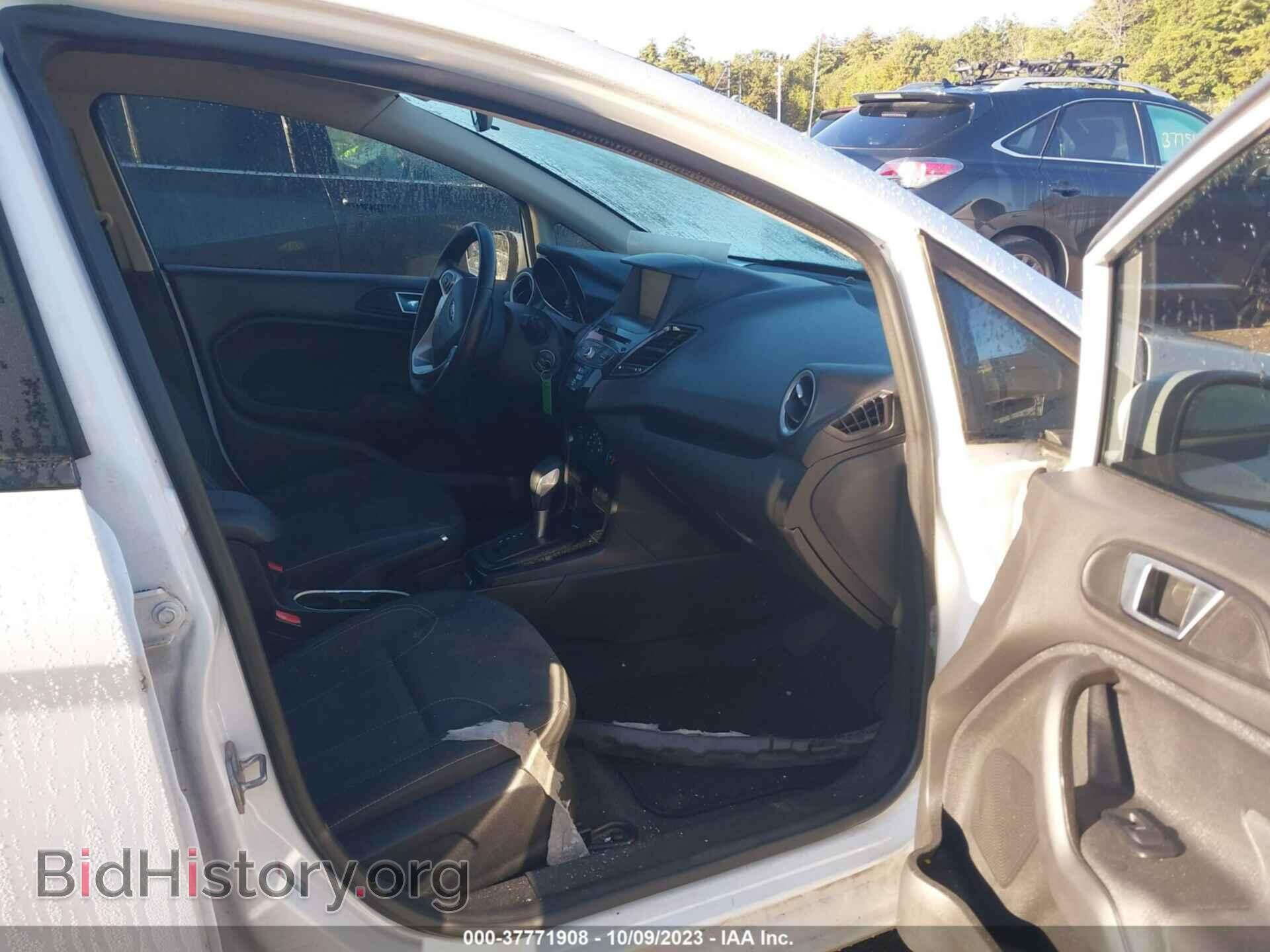 2015 FORD FIESTA - VIN: 3FADP4EJ8FM190812 - Фото 5