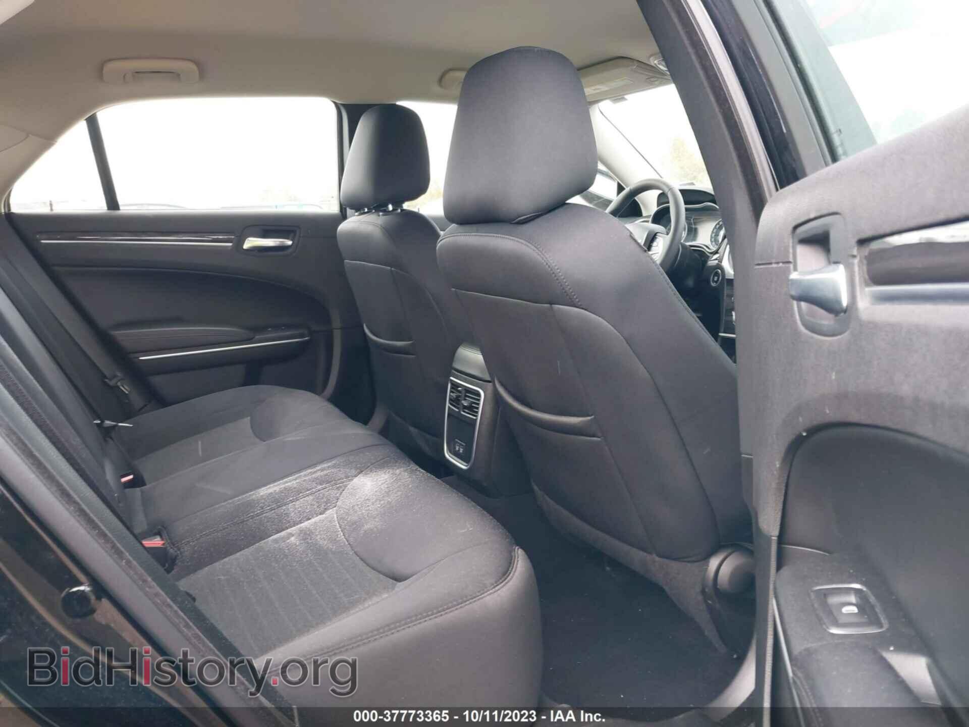 2022 CHRYSLER 300 - VIN: 2C3CCARG0NH210096 - Фото 8
