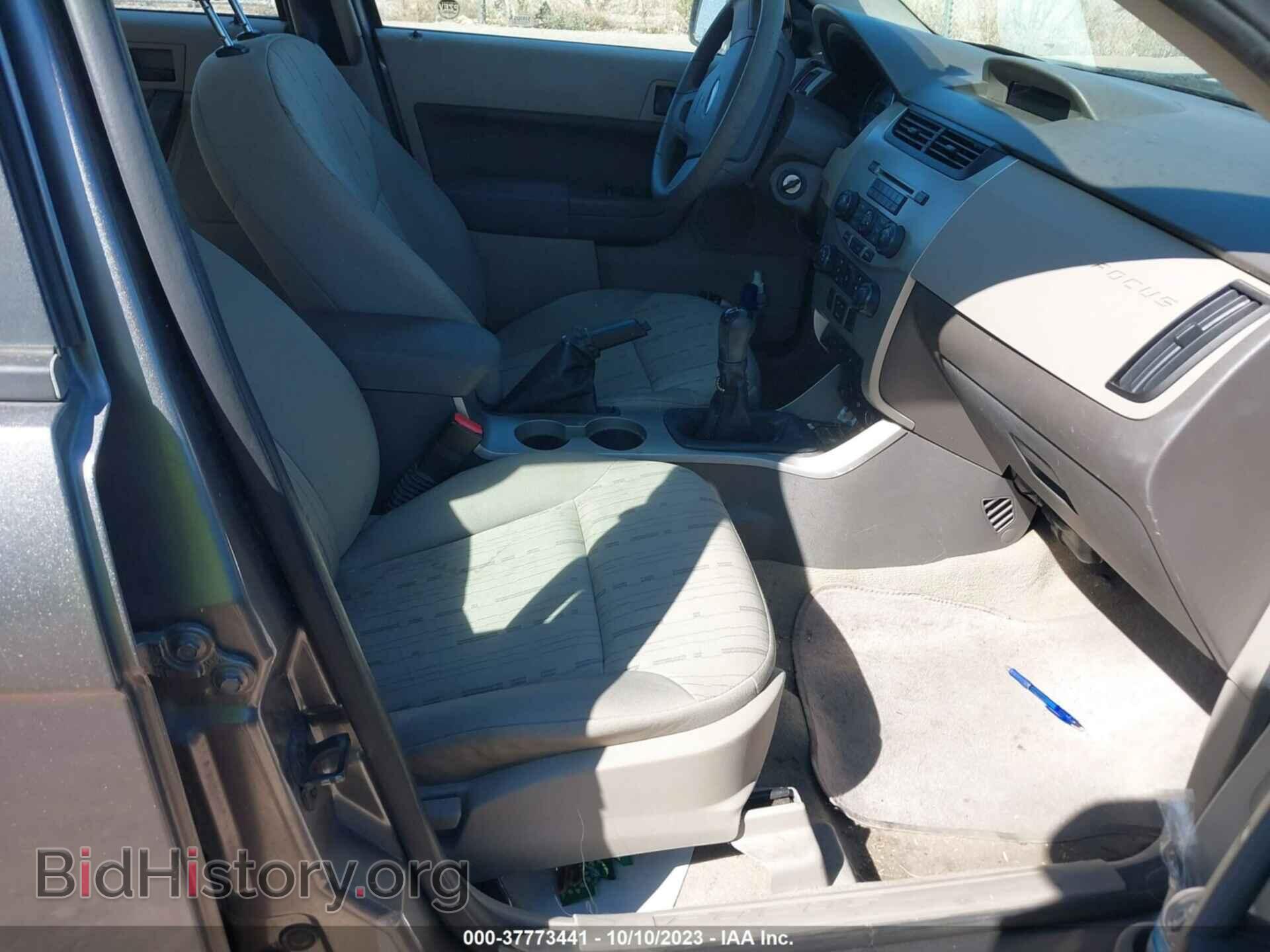 2011 FORD FOCUS - VIN: 1FAHP3FN2BW113134 - Photo 5